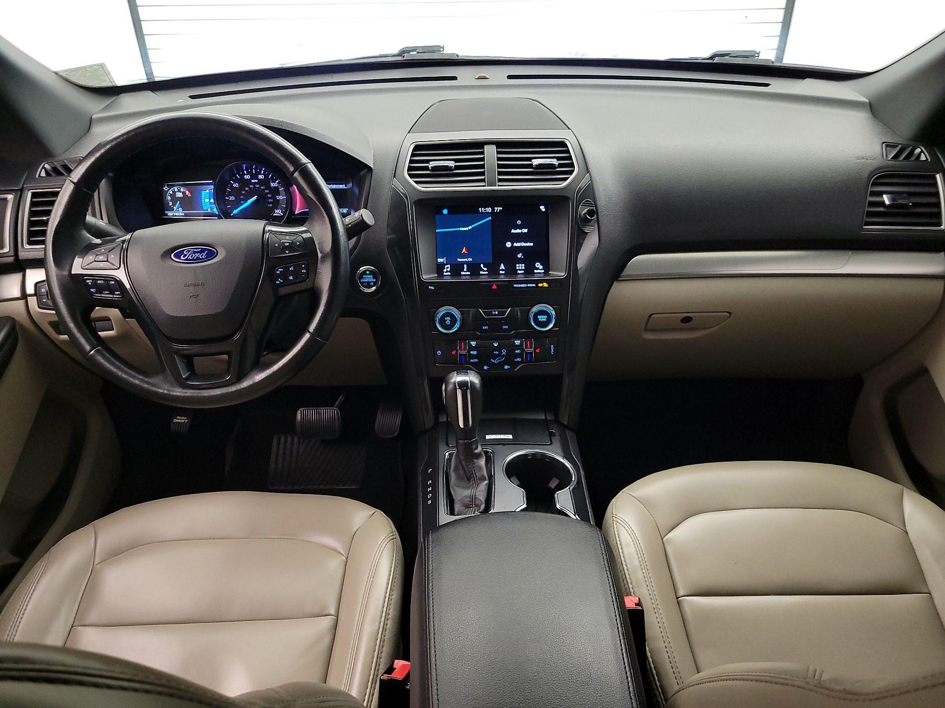 Thumbnail: 2019 Ford Explorer - 9