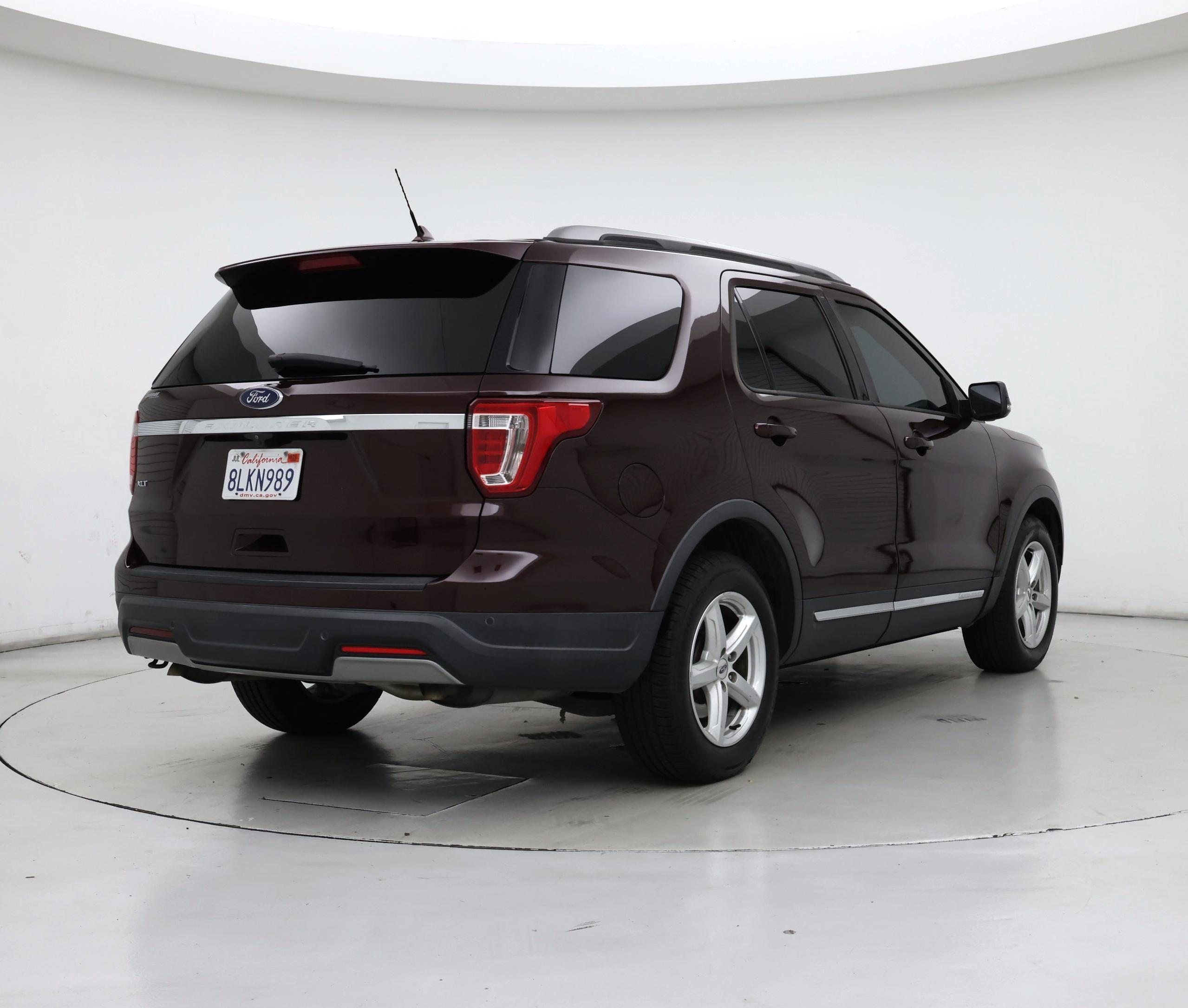 Thumbnail: 2019 Ford Explorer - 8