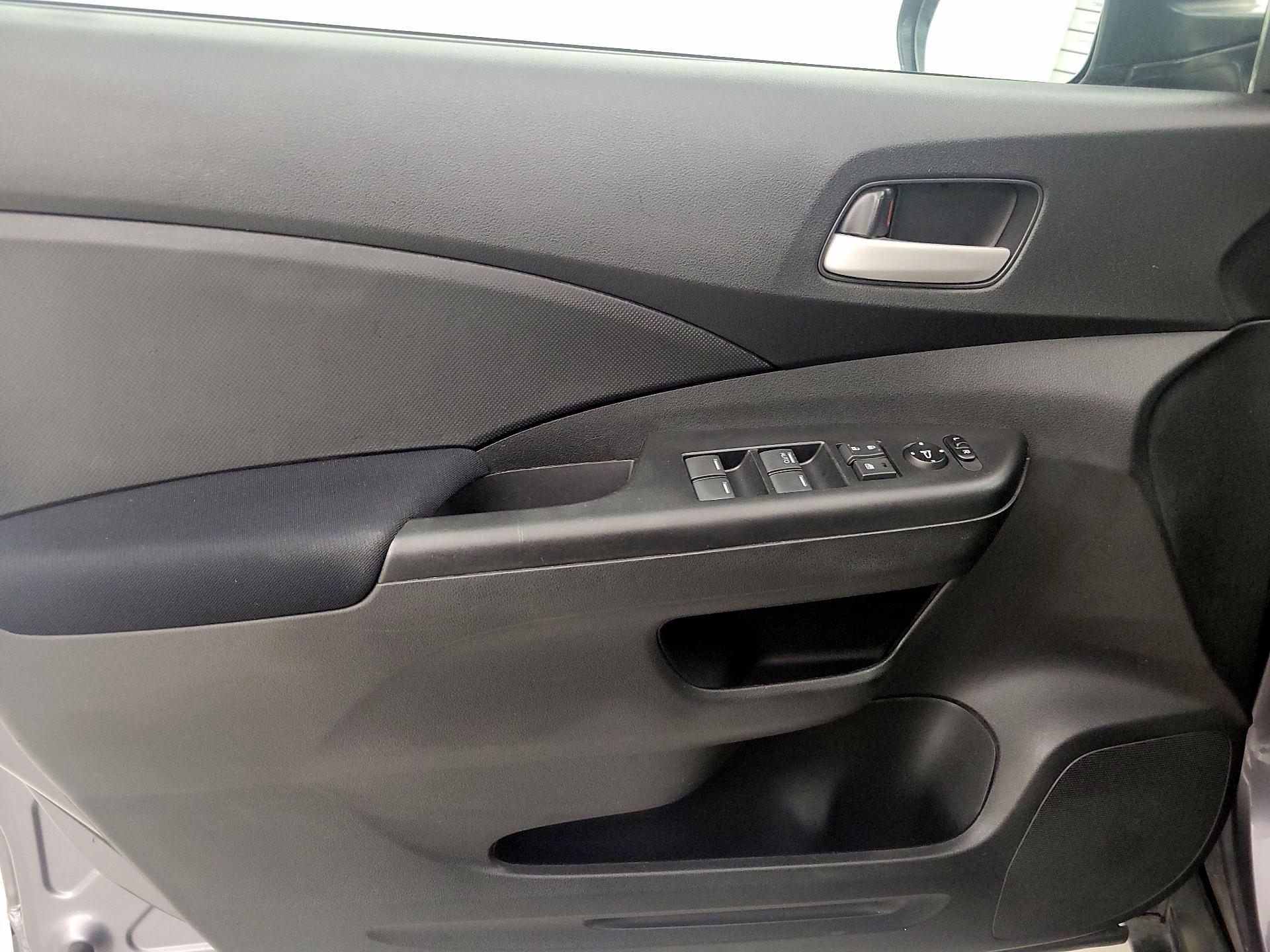 Thumbnail: 2016 Honda CR-V - 12