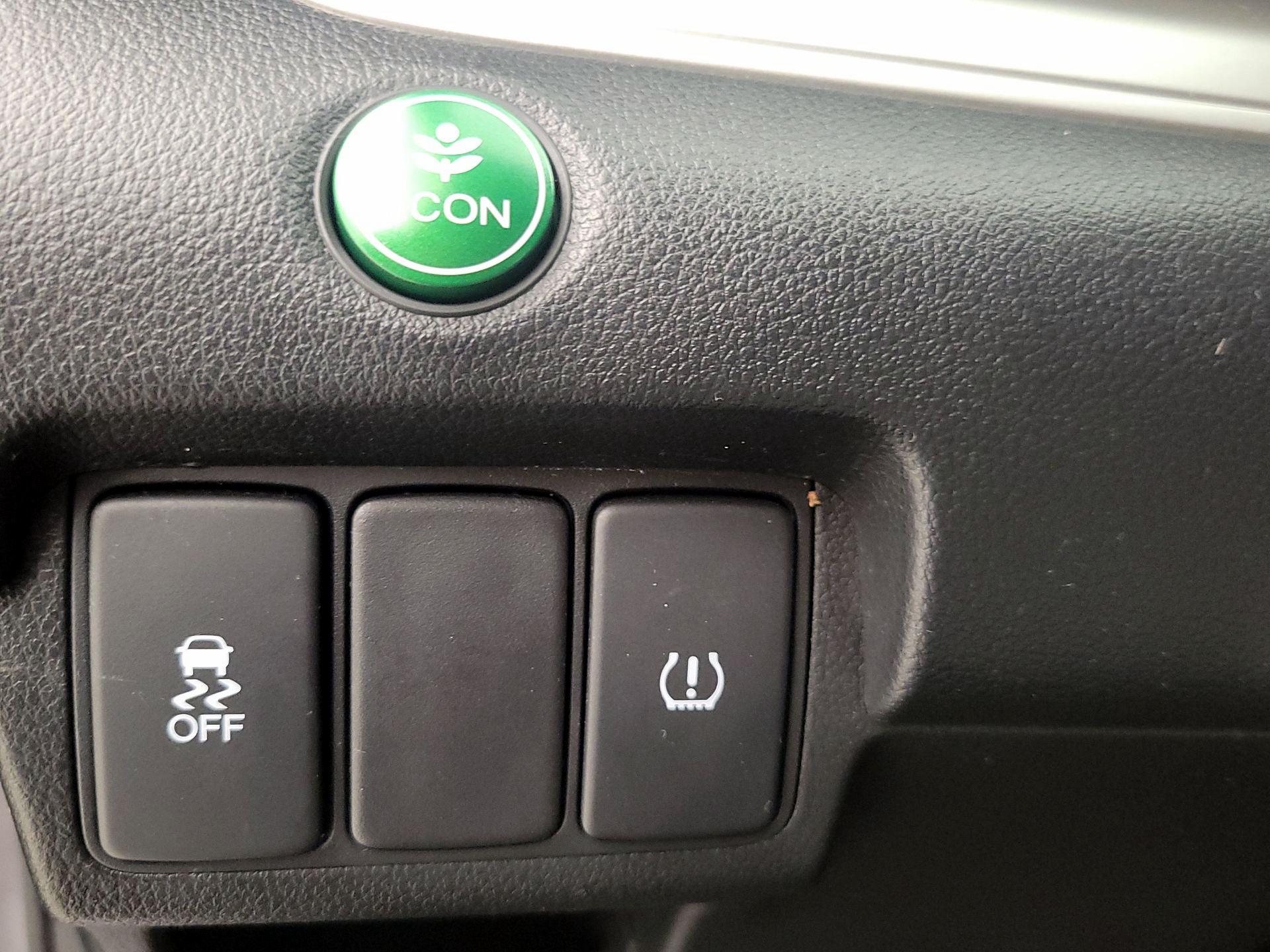 Thumbnail: 2016 Honda CR-V - 13