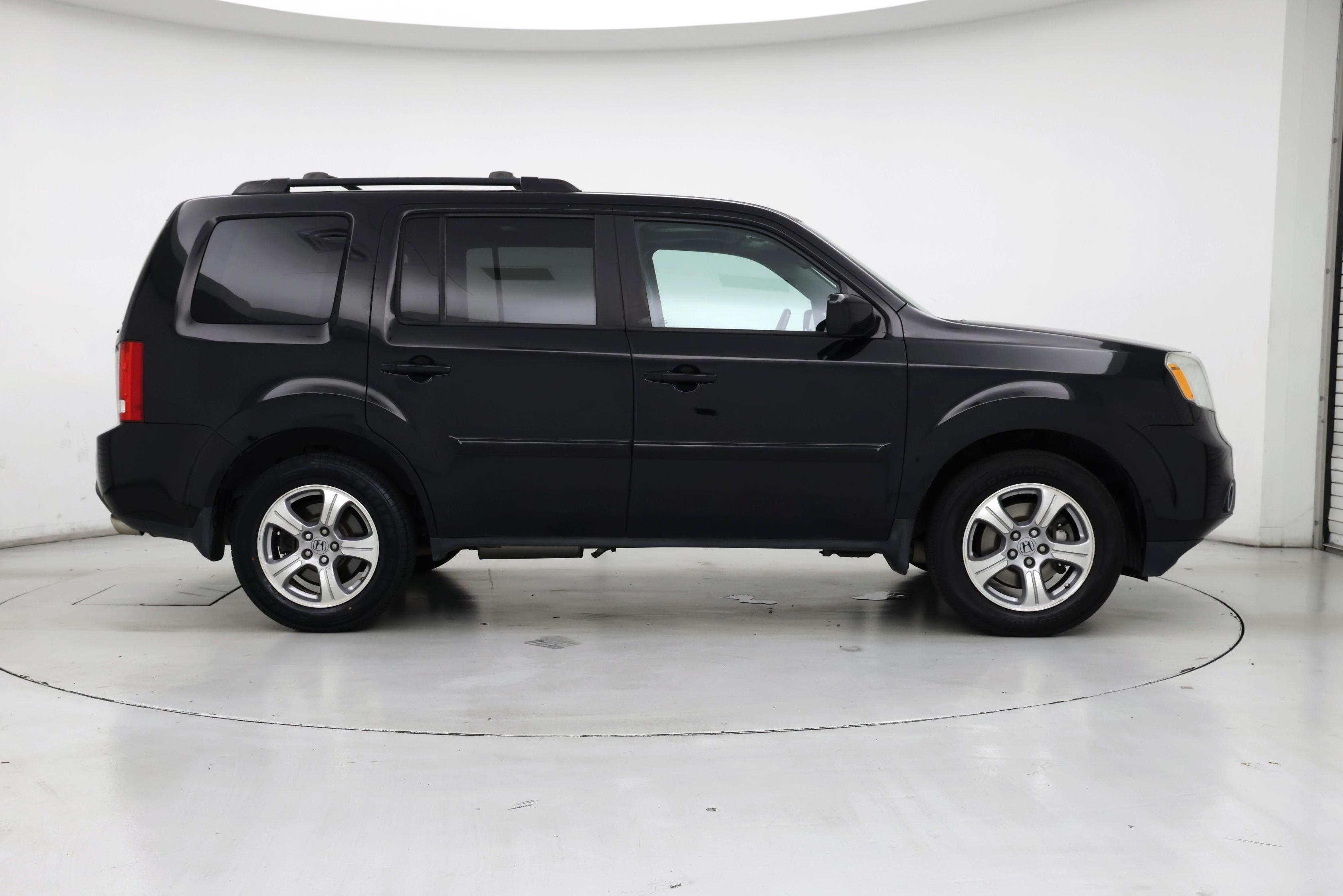 Thumbnail: 2015 Honda Pilot - 7