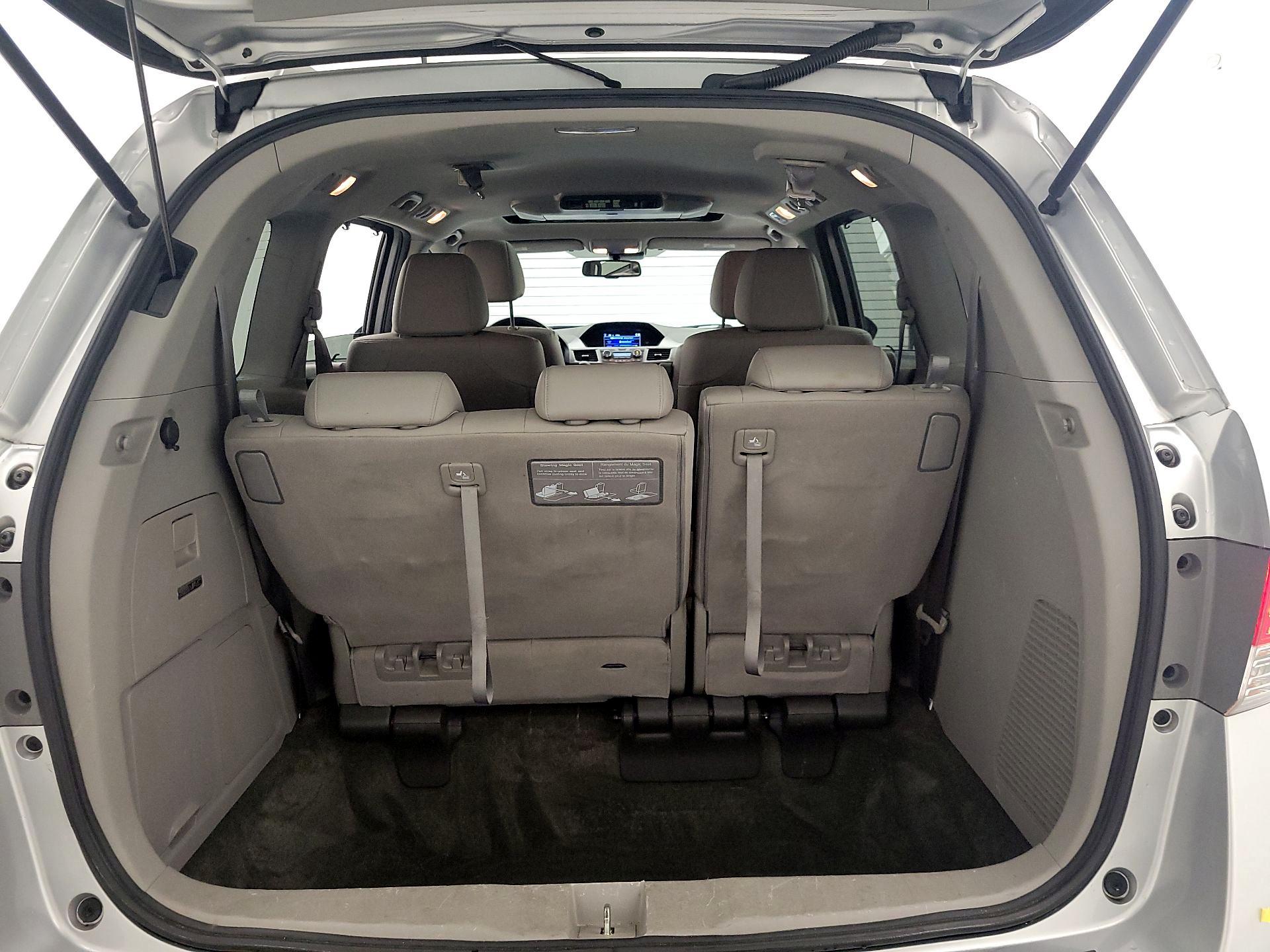 Thumbnail: 2014 Honda Odyssey - 20