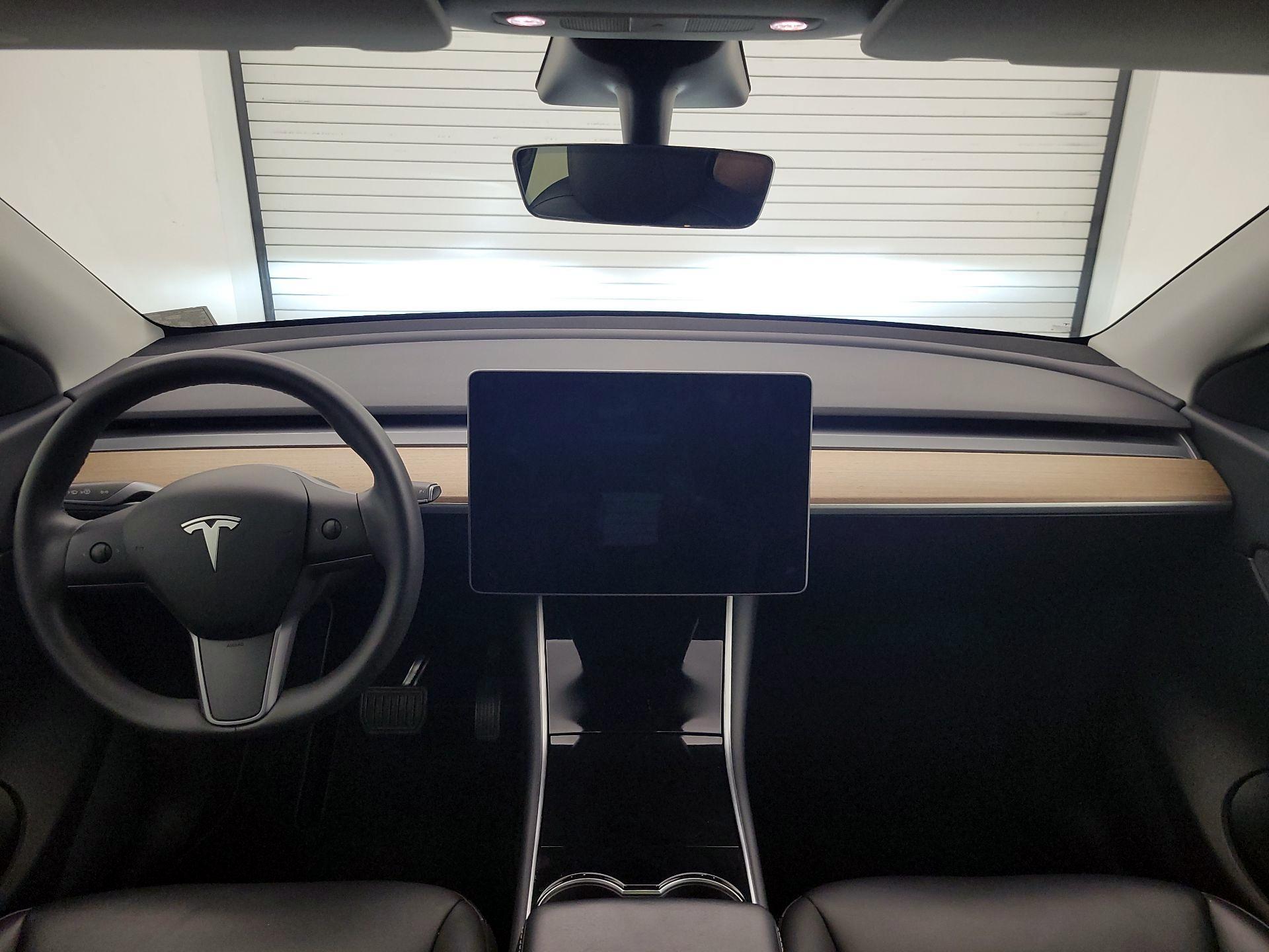 Thumbnail: 2020 Tesla Model Y - 9