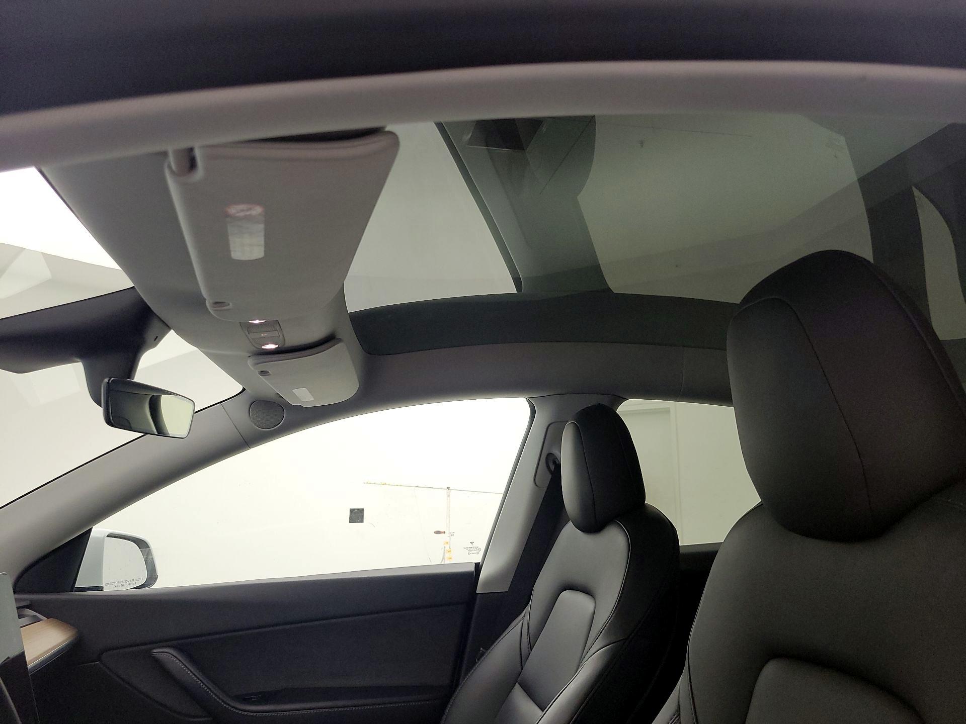 Thumbnail: 2020 Tesla Model Y - 19