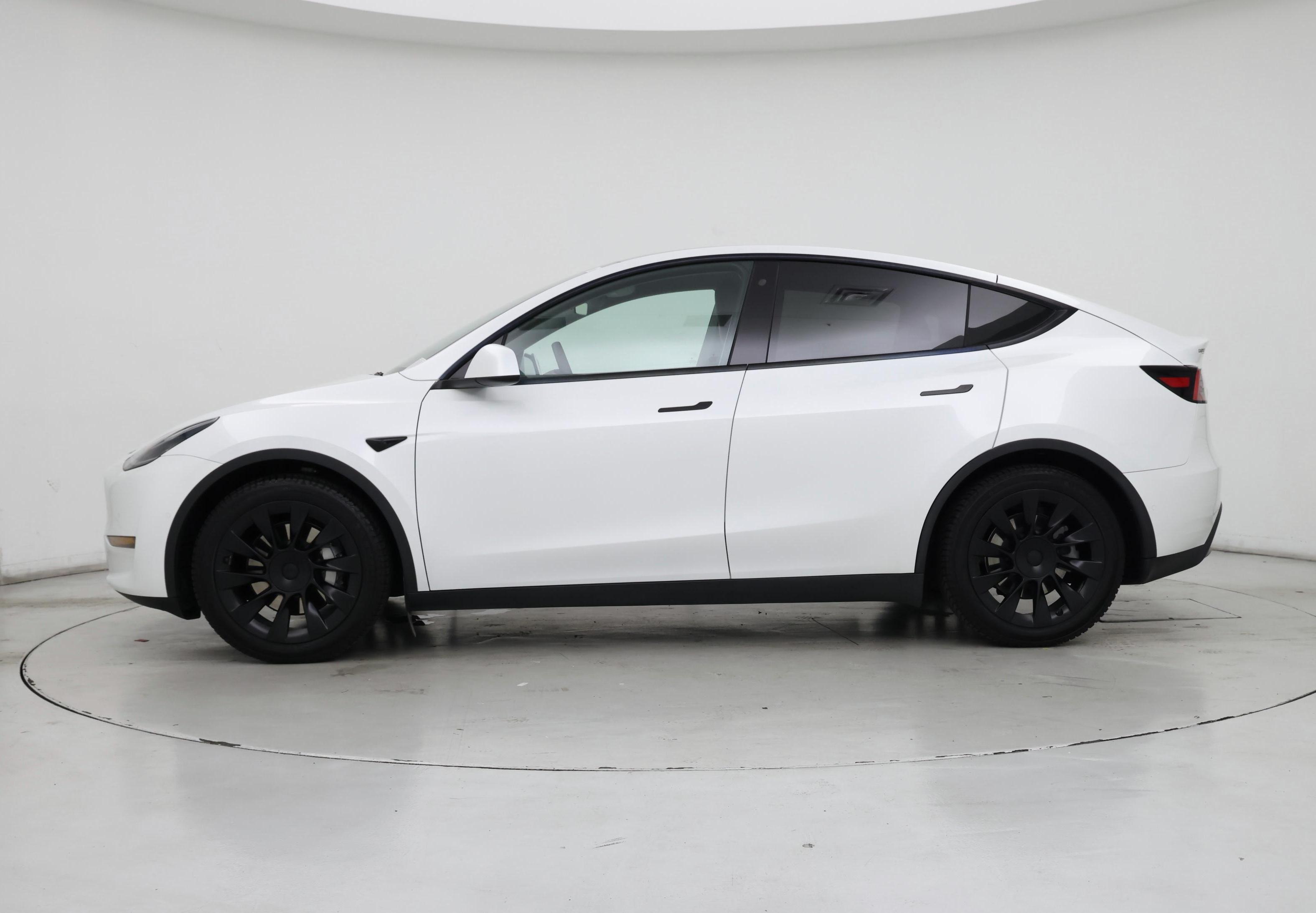 Thumbnail: 2020 Tesla Model Y - 3