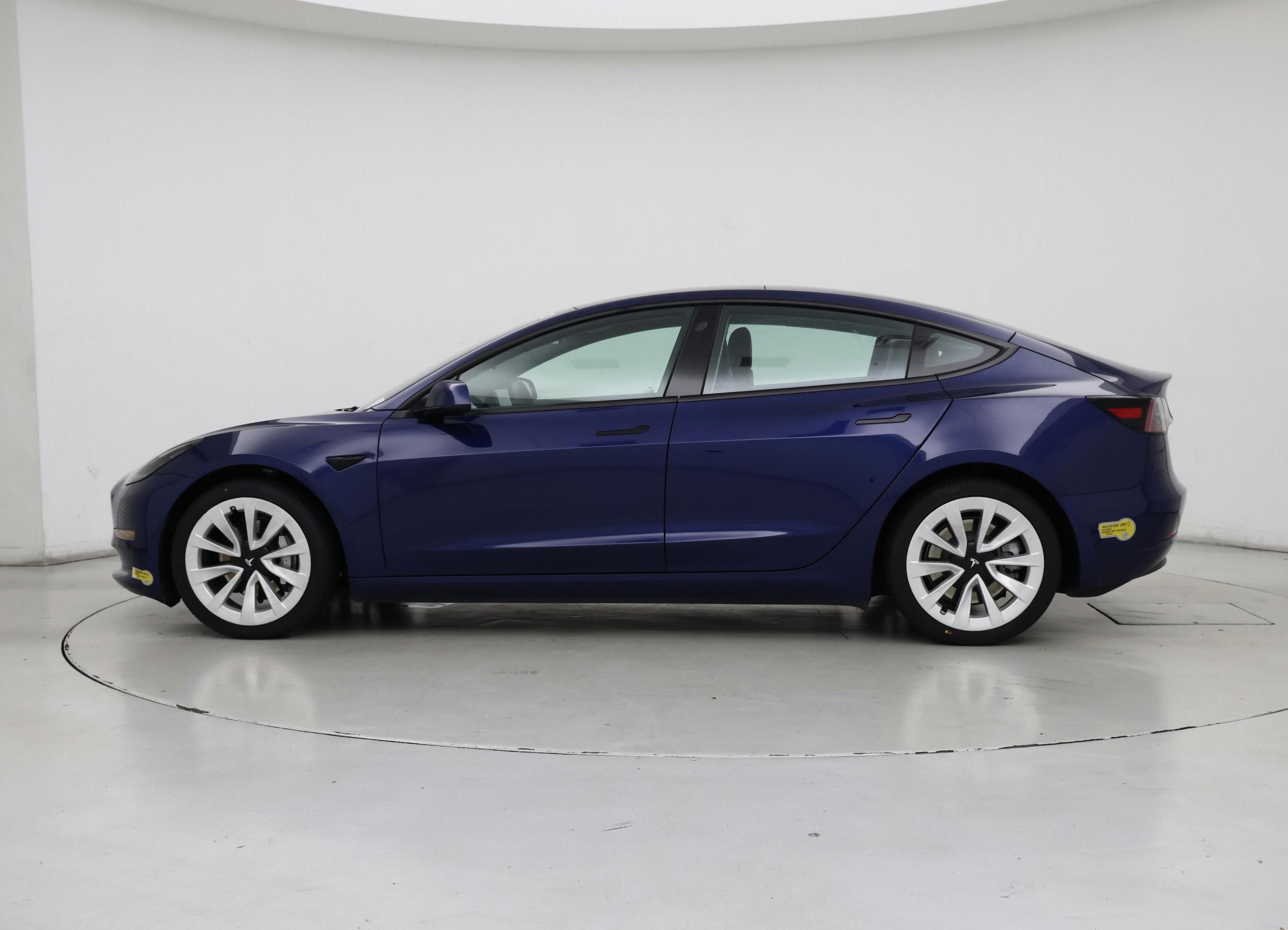 Thumbnail: 2021 Tesla Model 3 - 3