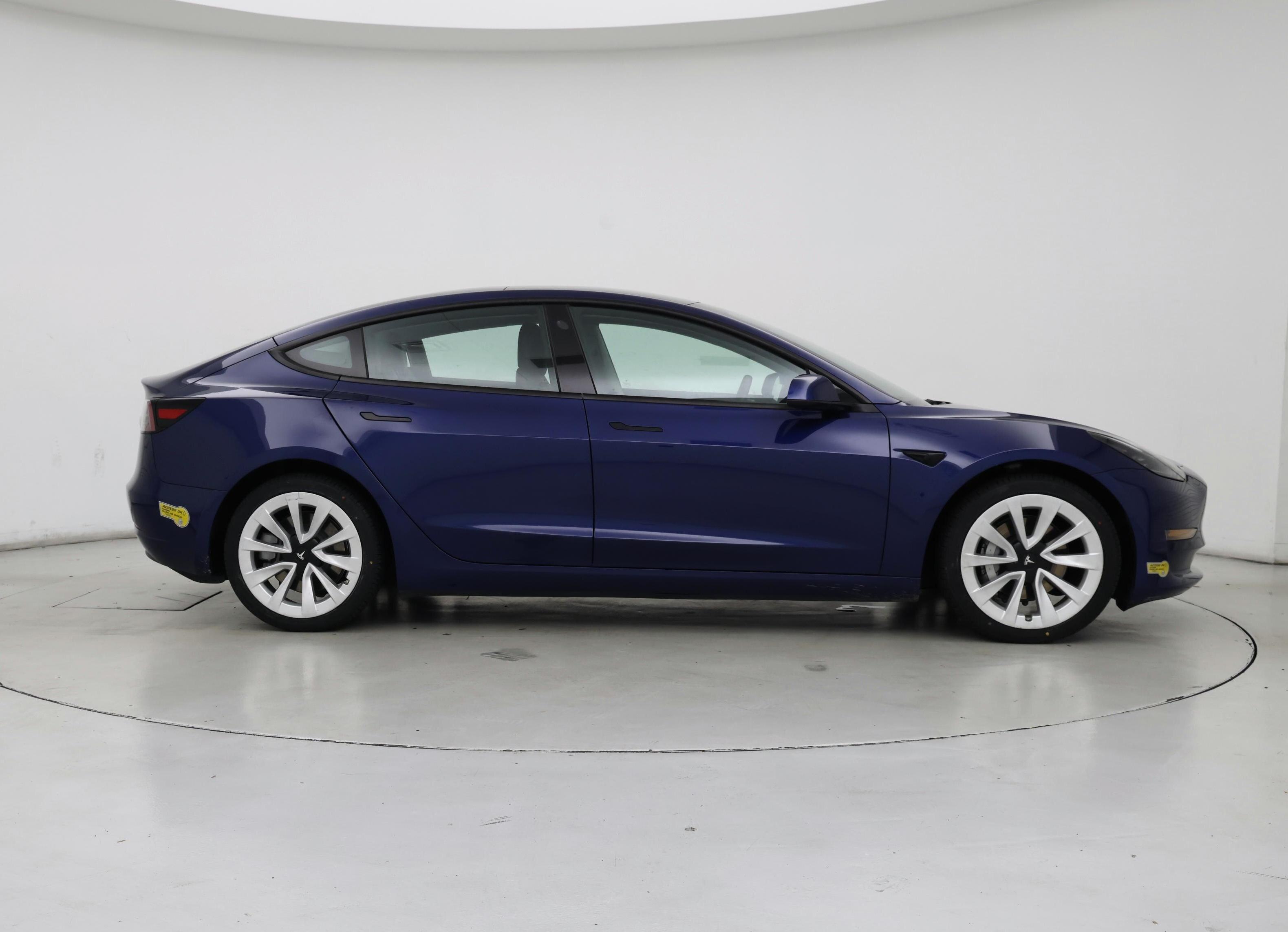 Thumbnail: 2021 Tesla Model 3 - 7