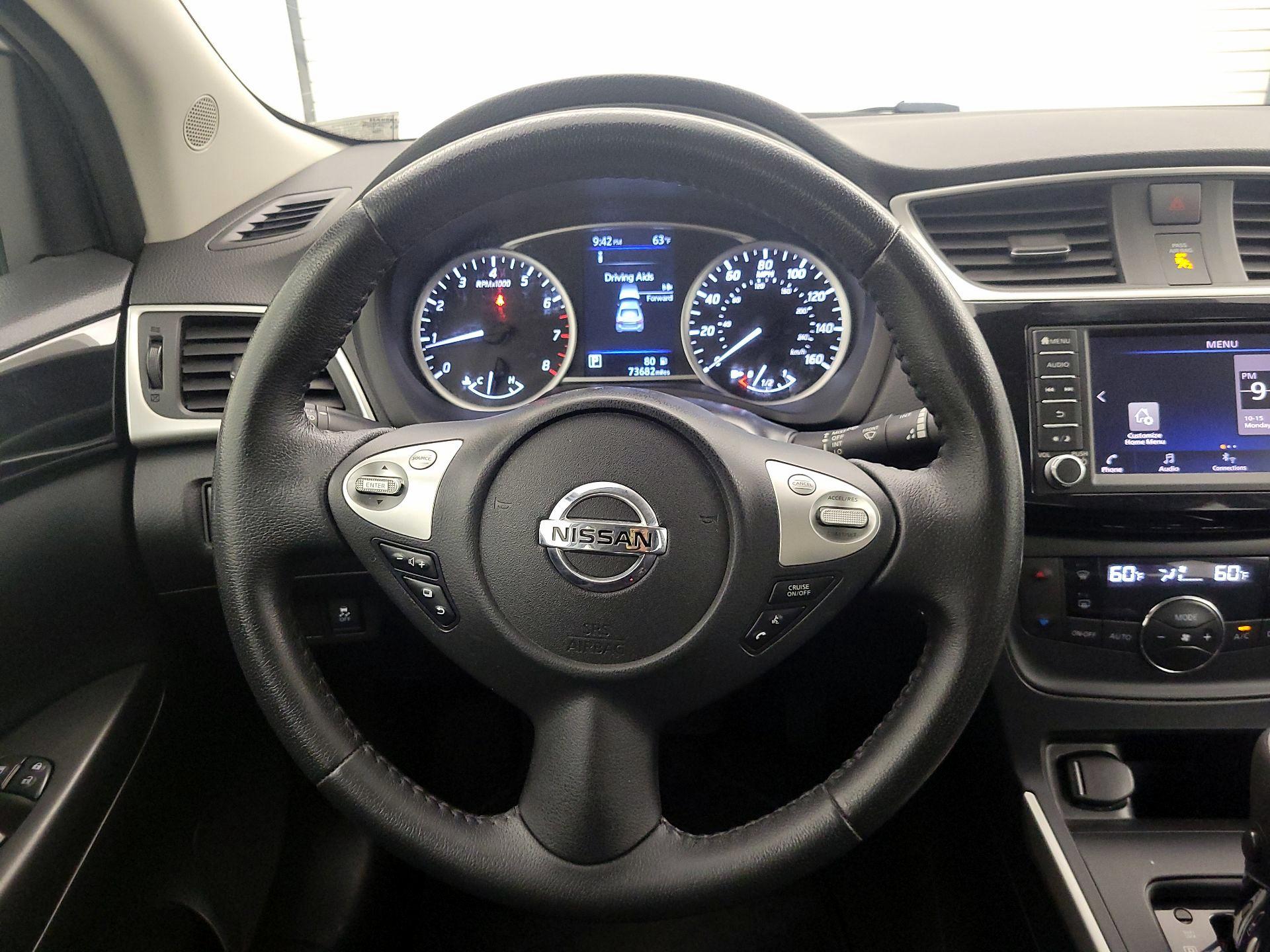 Thumbnail: 2019 Nissan Sentra - 10