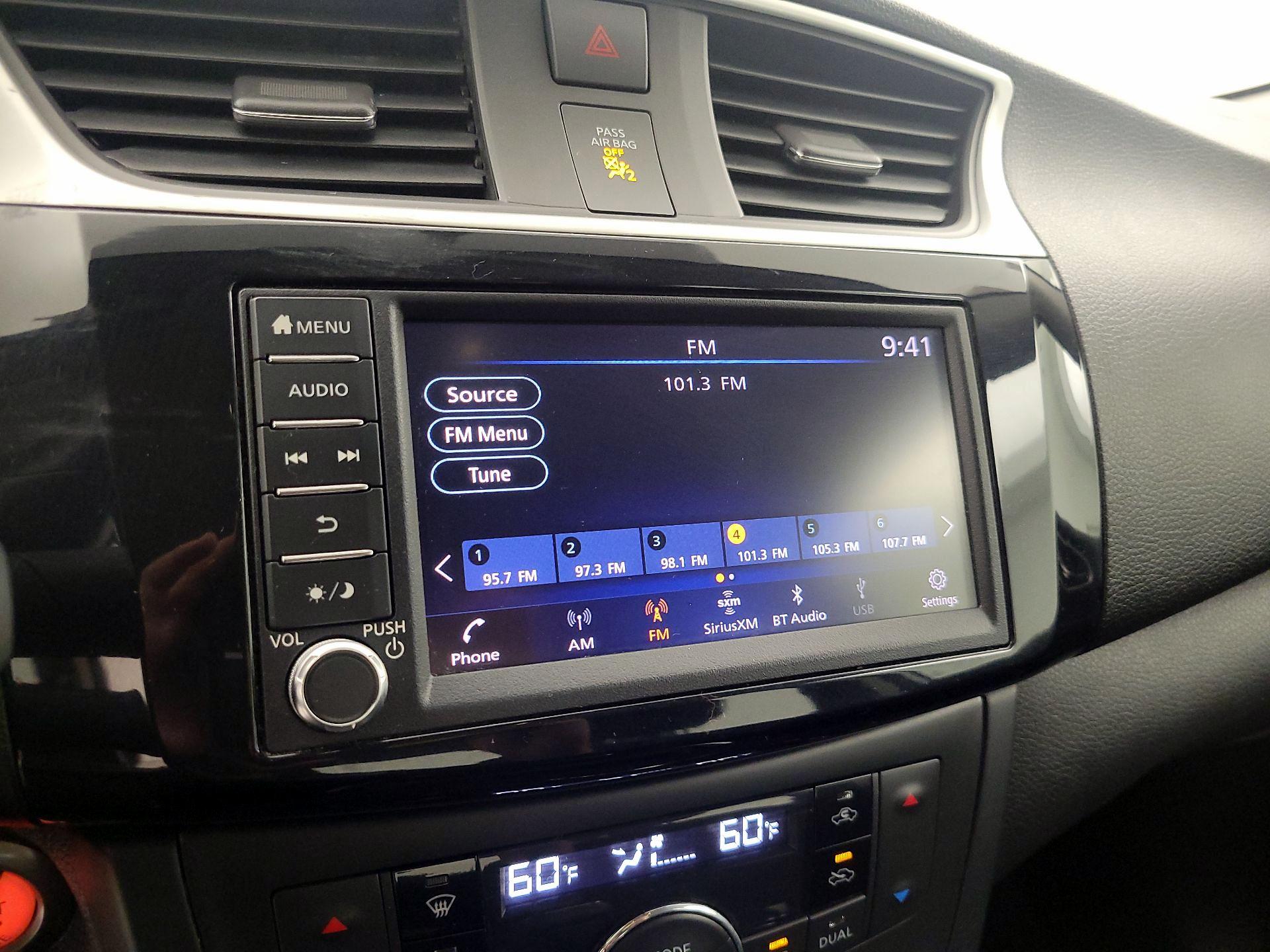 Thumbnail: 2019 Nissan Sentra - 15