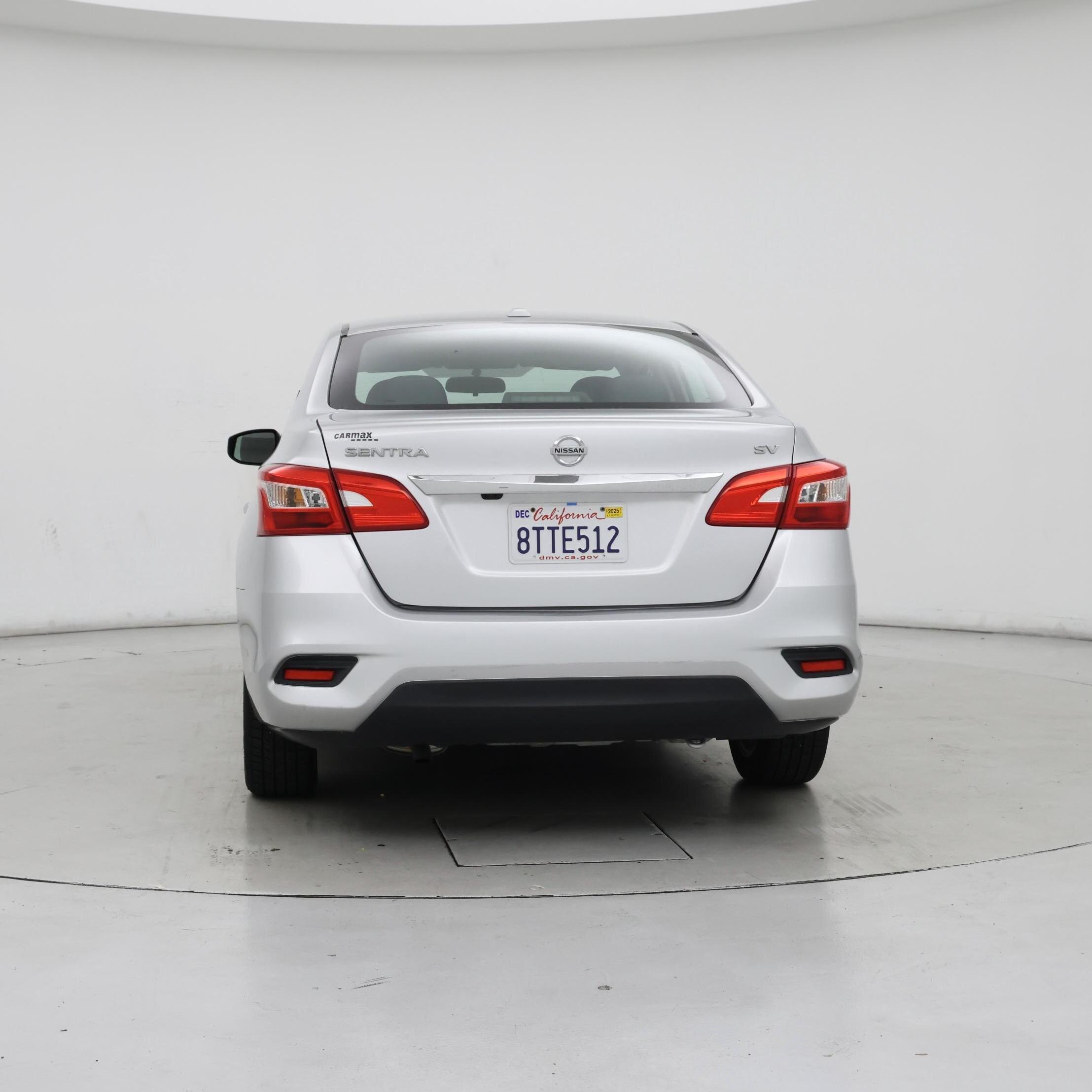 Thumbnail: 2019 Nissan Sentra - 6