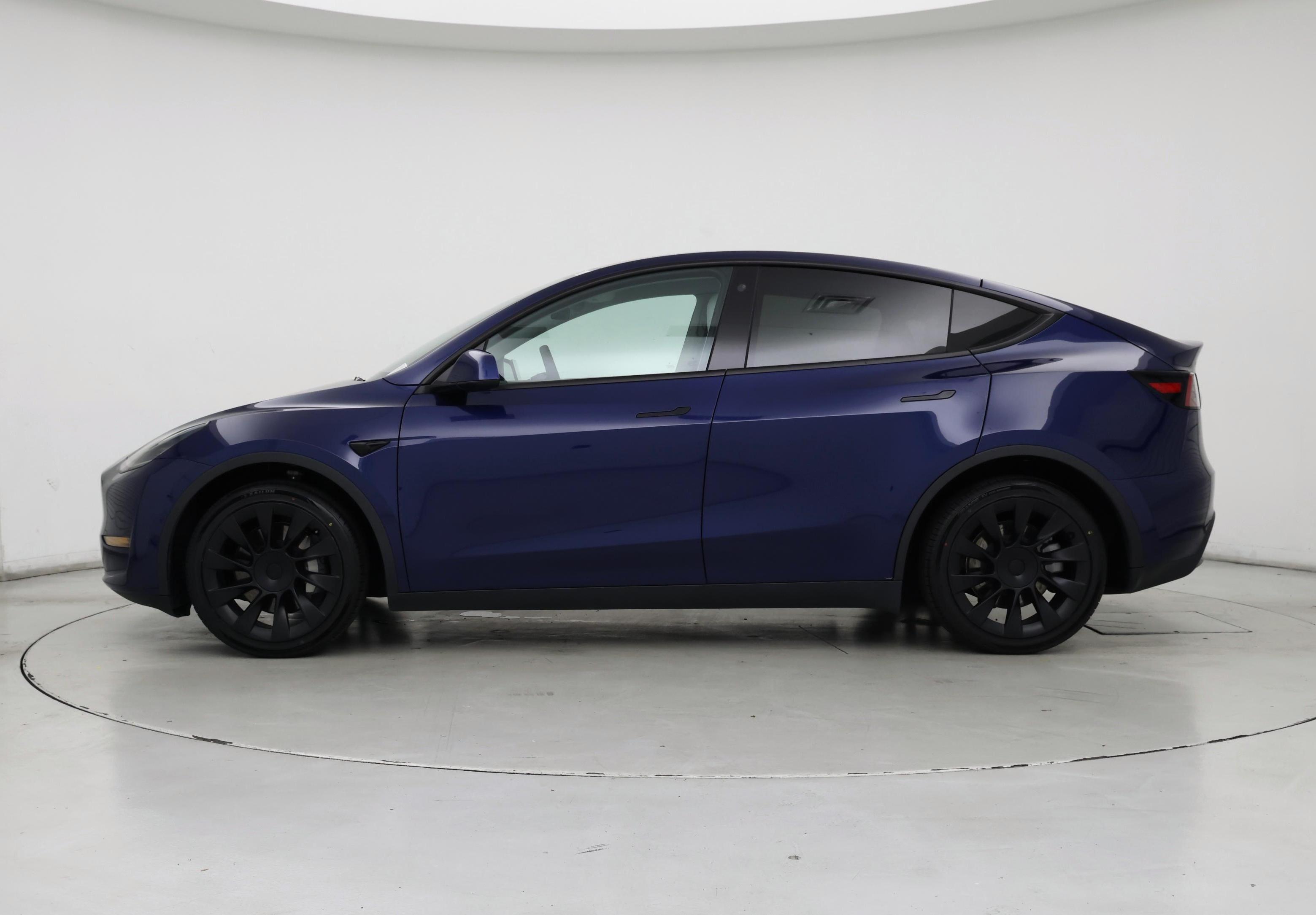Thumbnail: 2022 Tesla Model Y - 3