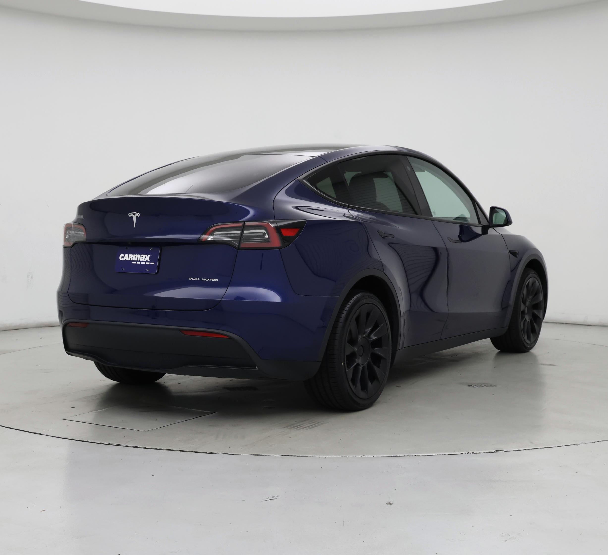 Thumbnail: 2022 Tesla Model Y - 8