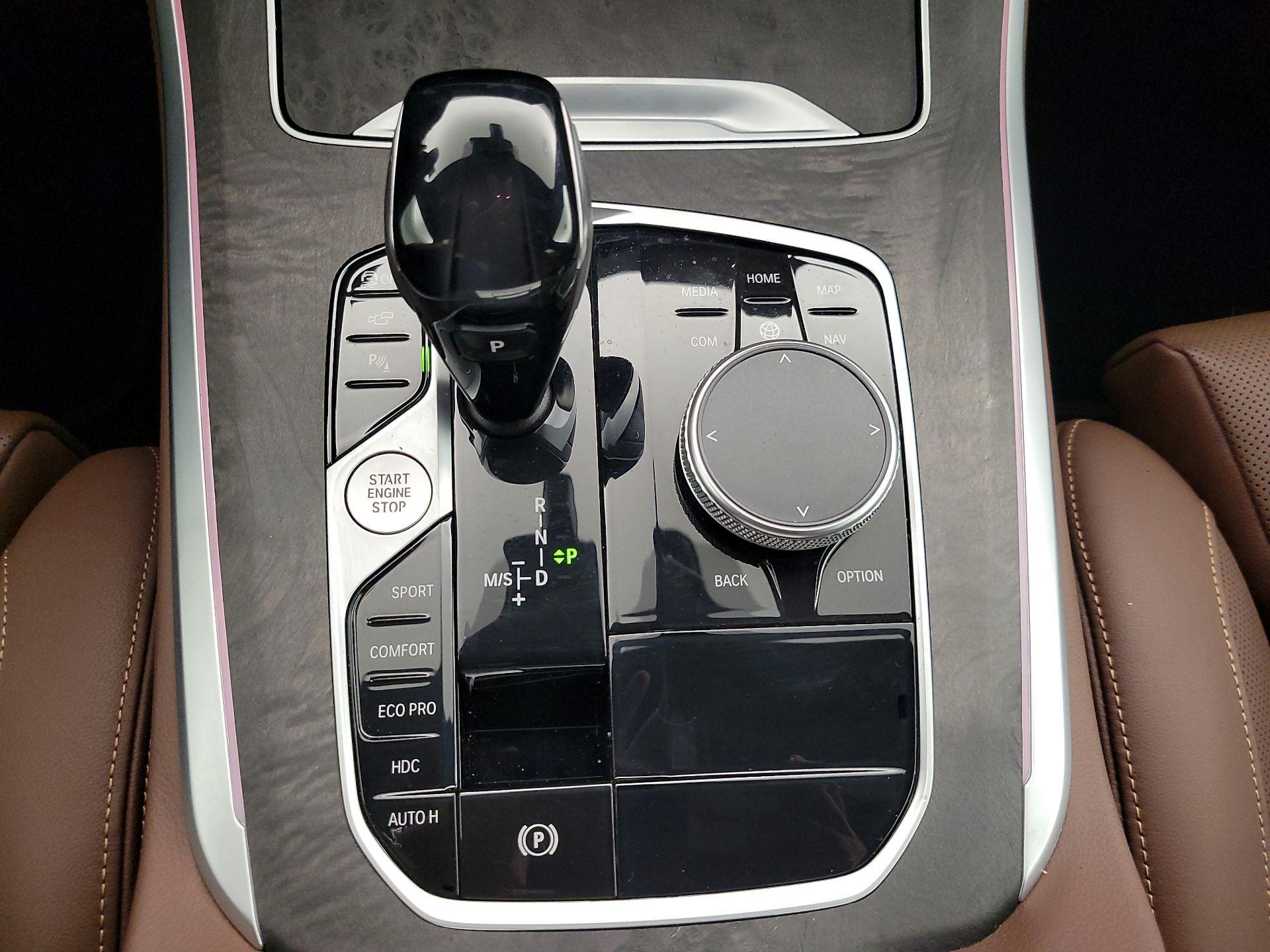 Thumbnail: 2022 BMW X5 - 18