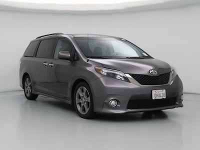 Gray 2014 Toyota Sienna SE