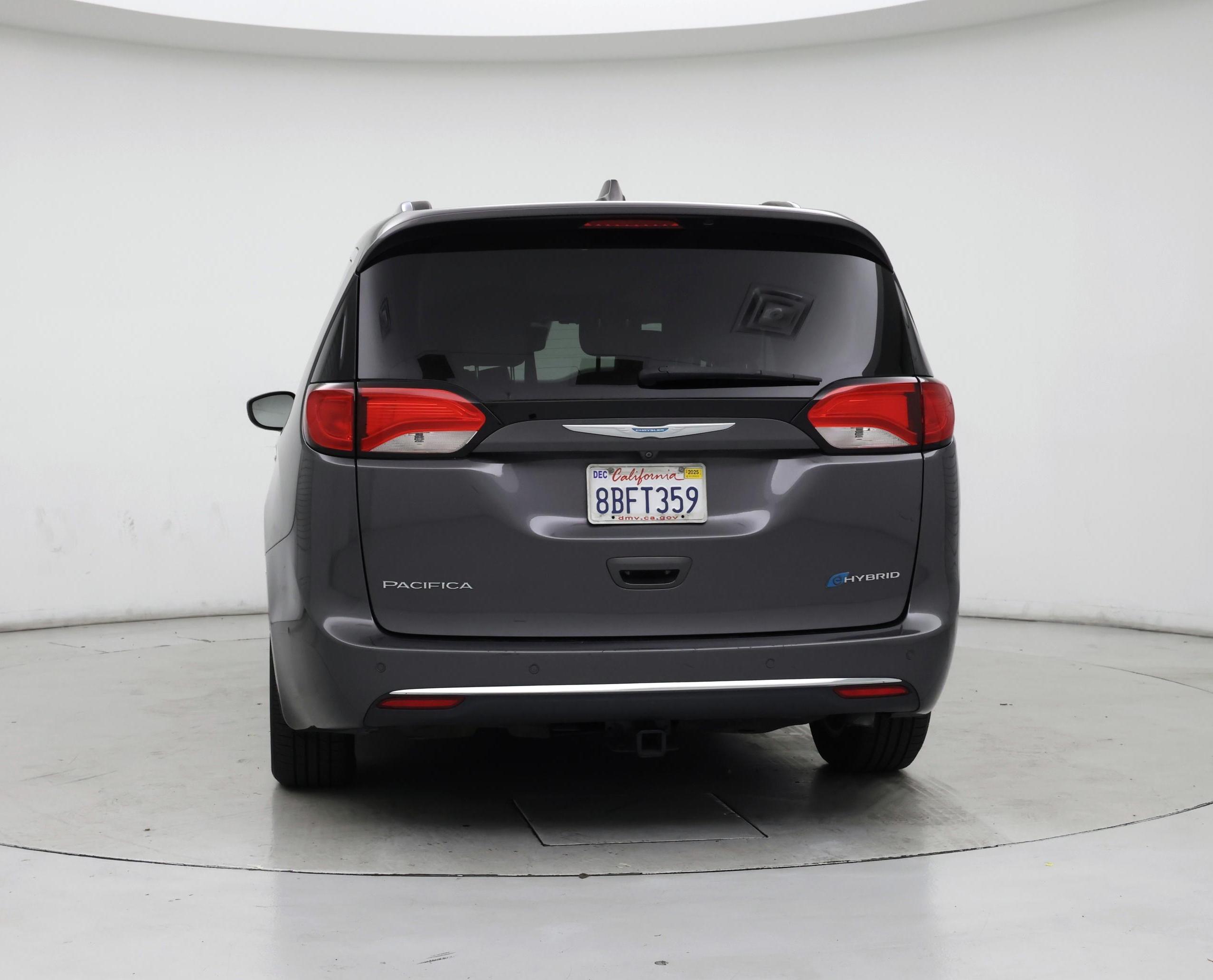 Thumbnail: 2018 Chrysler Pacifica - 6