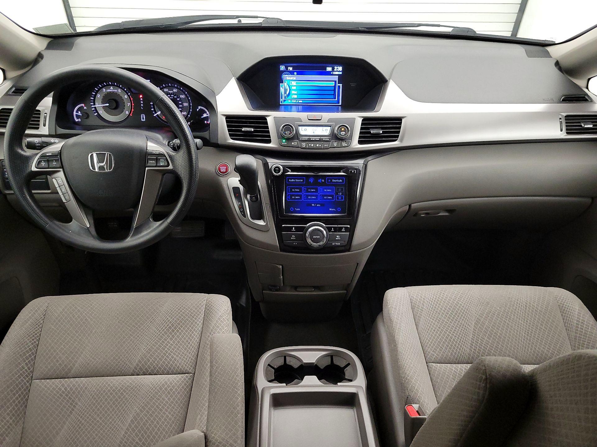 Thumbnail: 2016 Honda Odyssey - 9