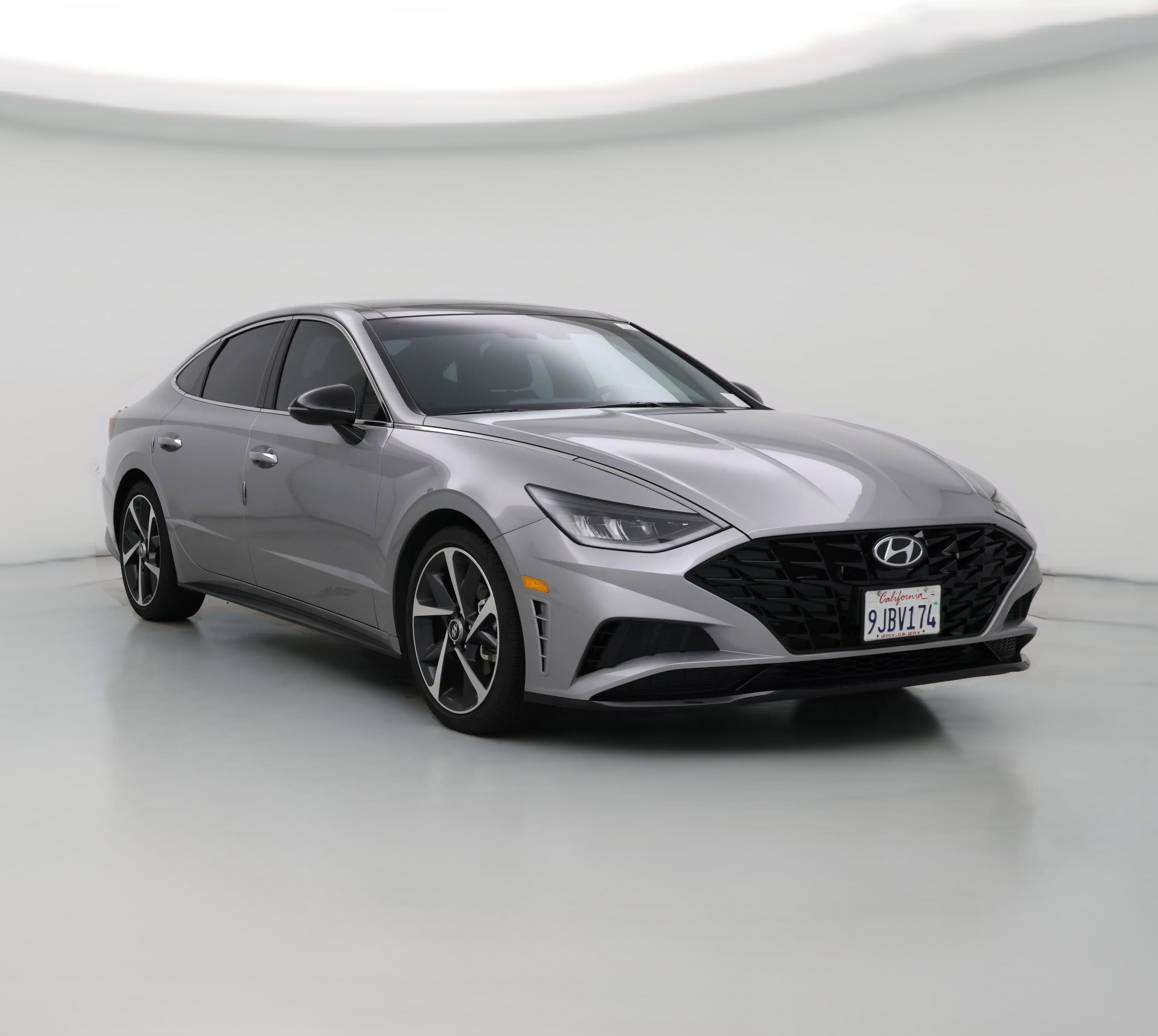 Thumbnail: 2023 Hyundai Sonata - 1