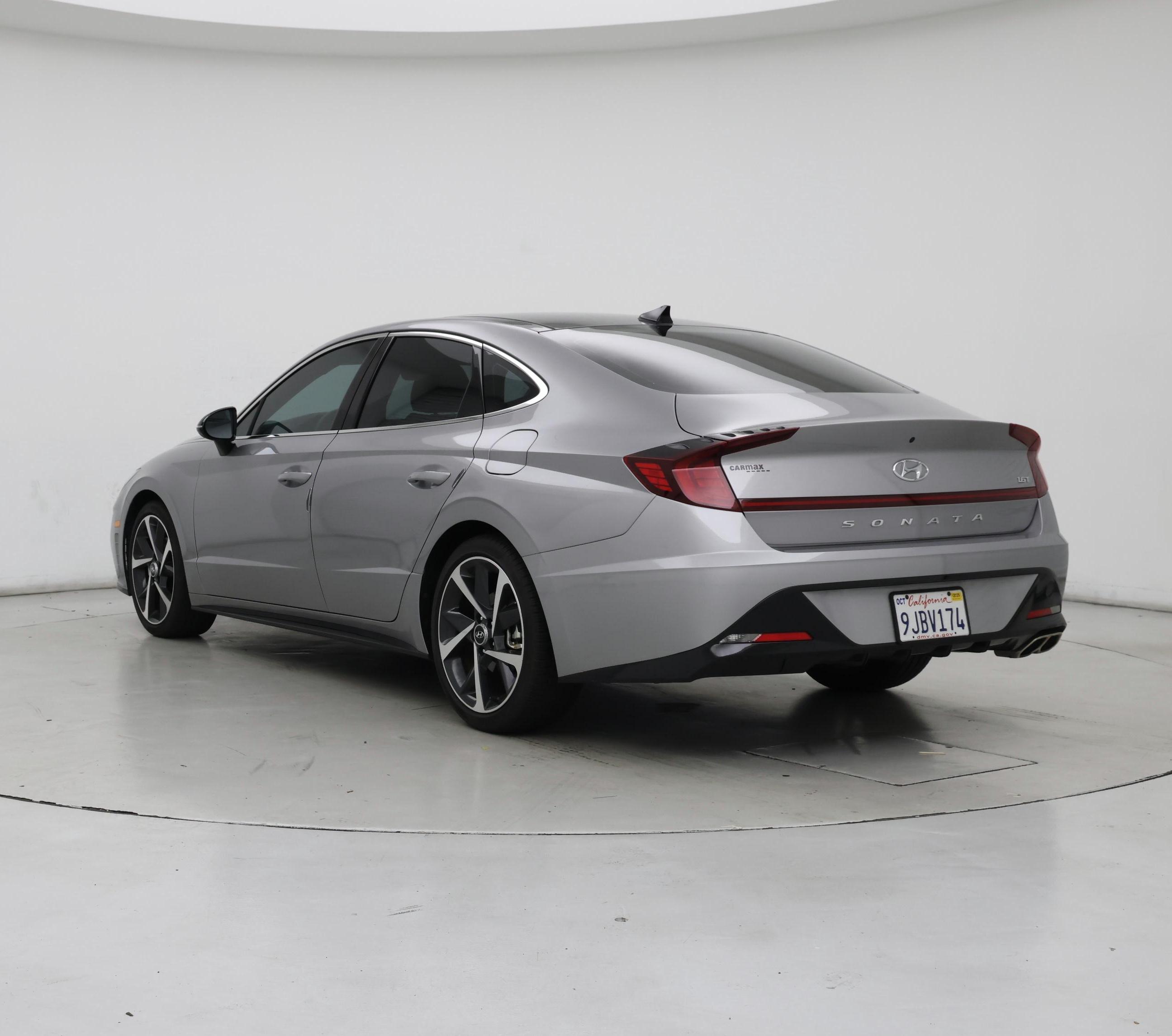 Thumbnail: 2023 Hyundai Sonata - 2