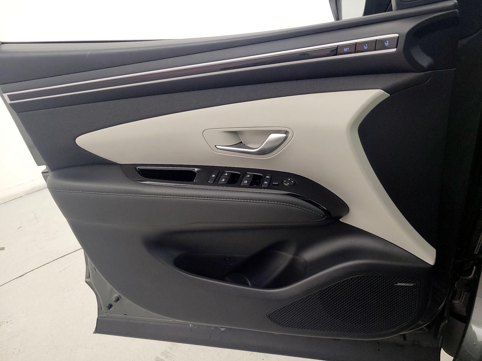 Thumbnail: 2023 Hyundai Tucson - 12