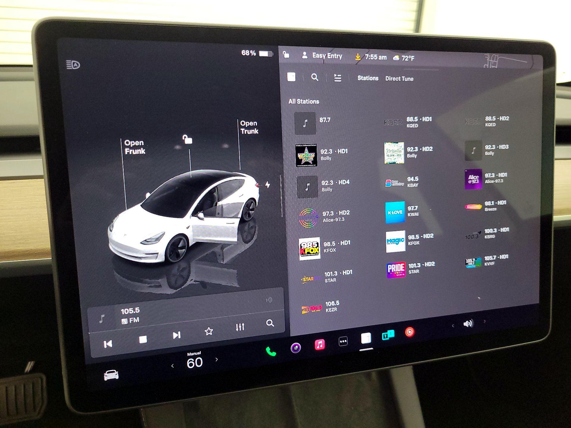 Thumbnail: 2023 Tesla Model 3 - 15