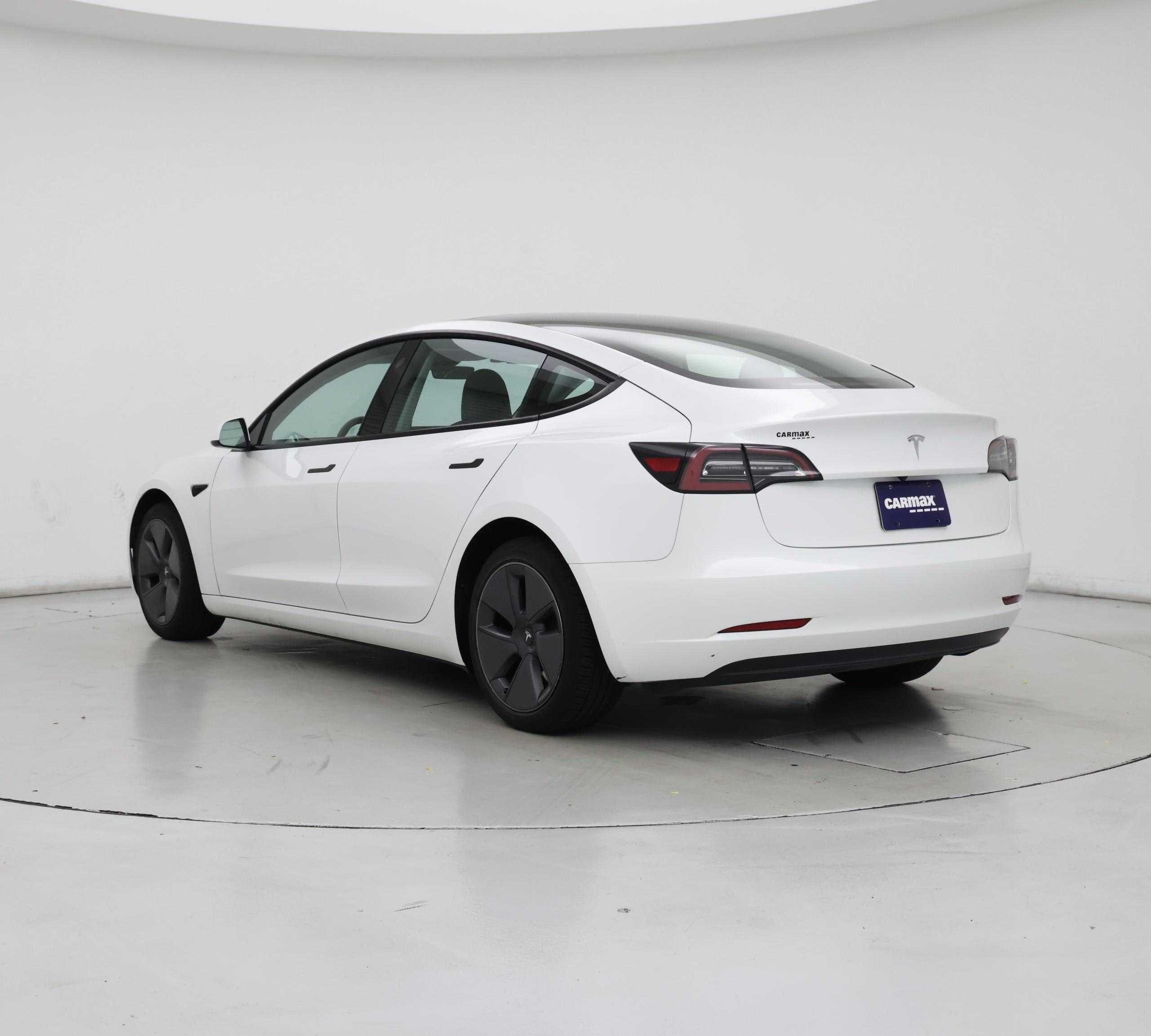 Thumbnail: 2023 Tesla Model 3 - 2