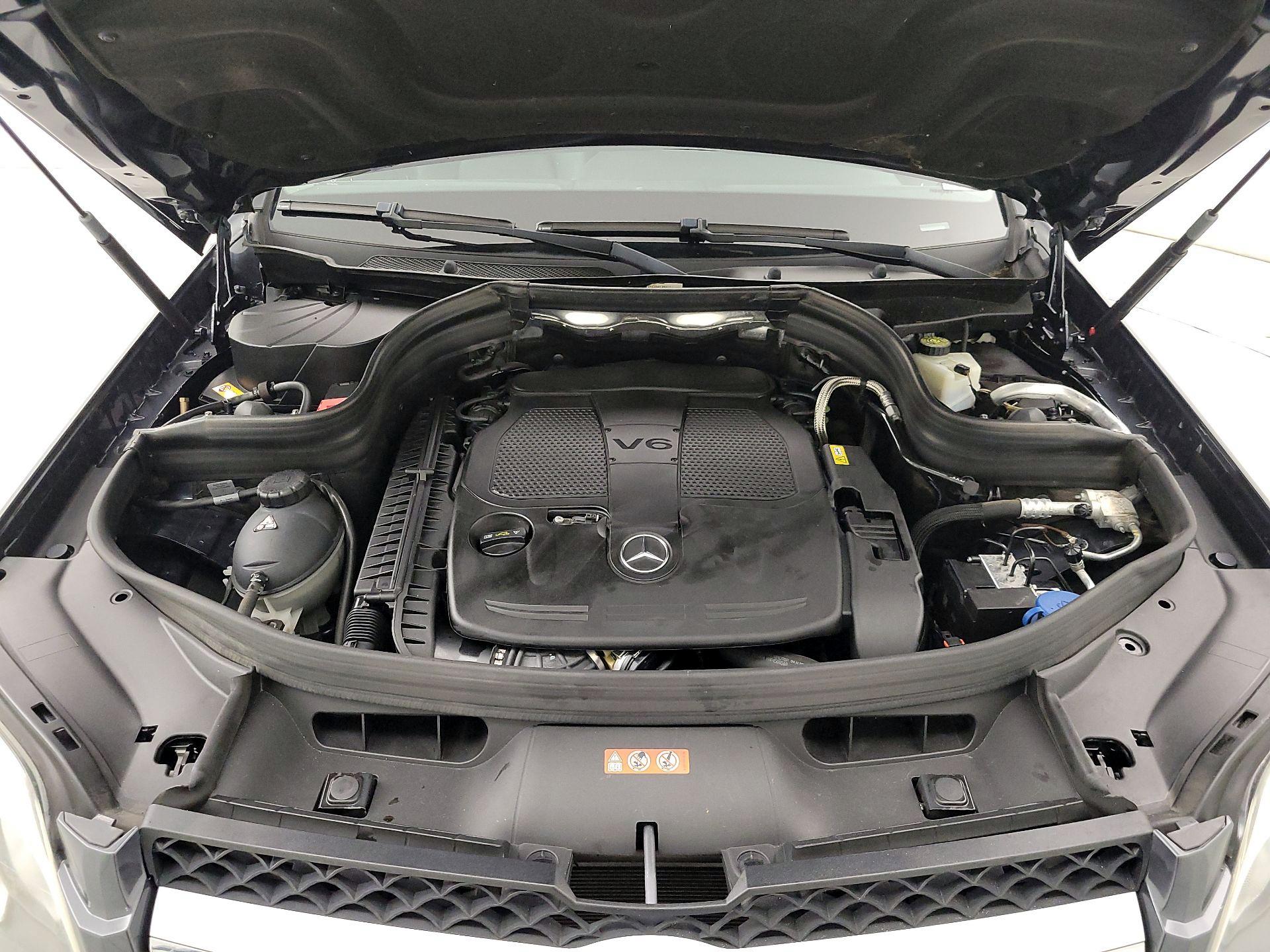 Thumbnail: 2014 Mercedes-Benz GLK - 20