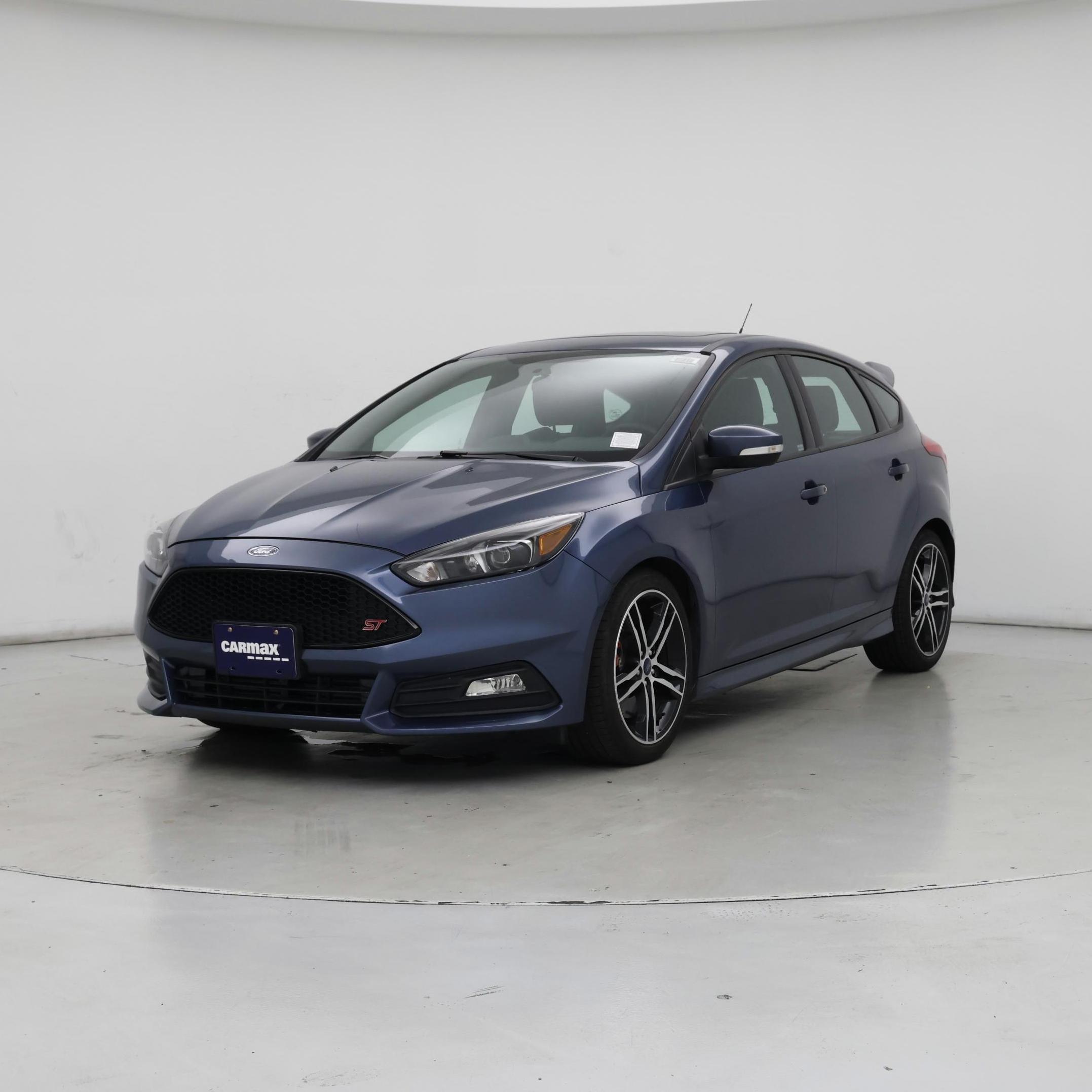 Thumbnail: 2018 Ford Focus - 4