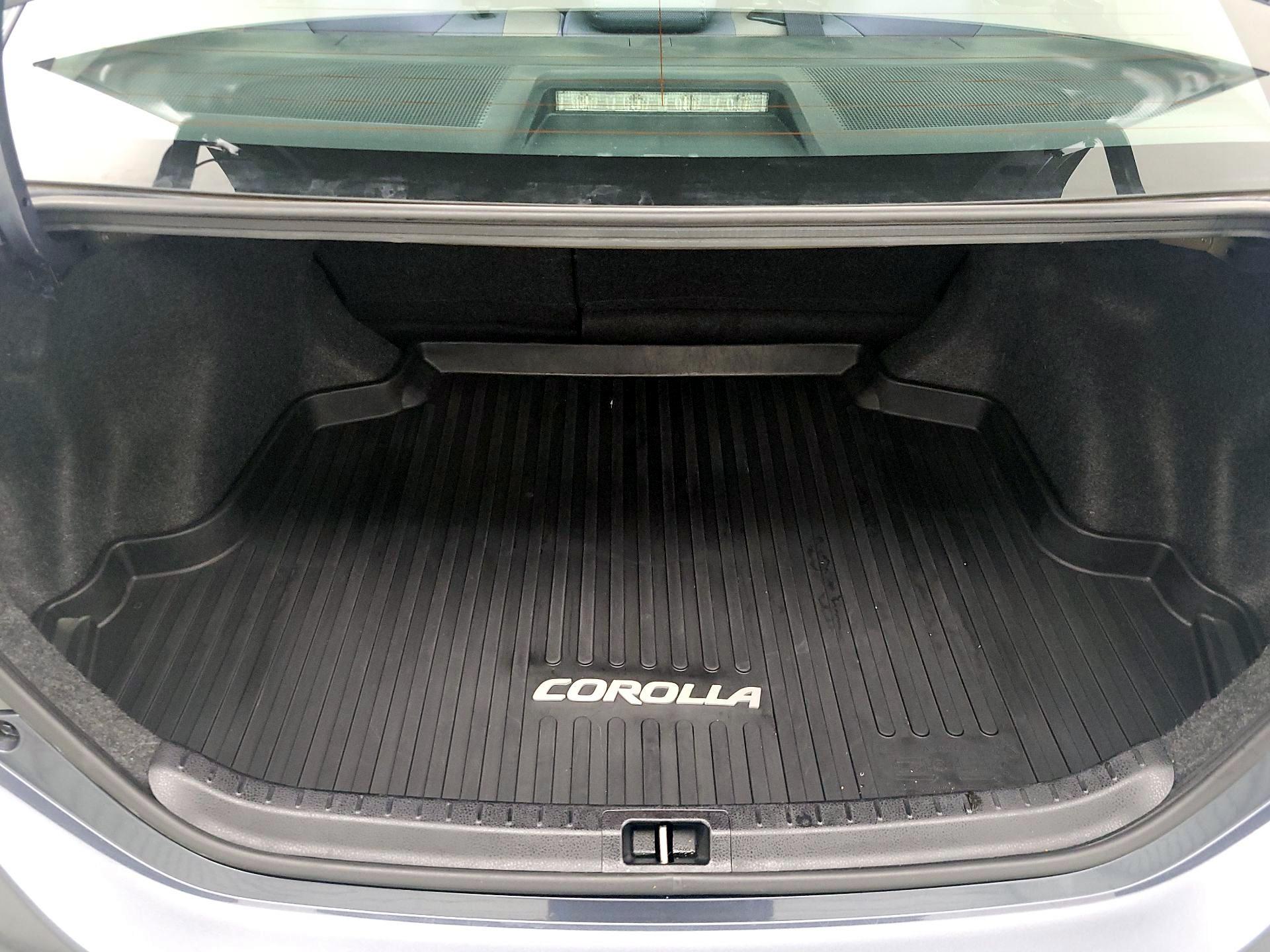 Thumbnail: 2019 Toyota Corolla - 19