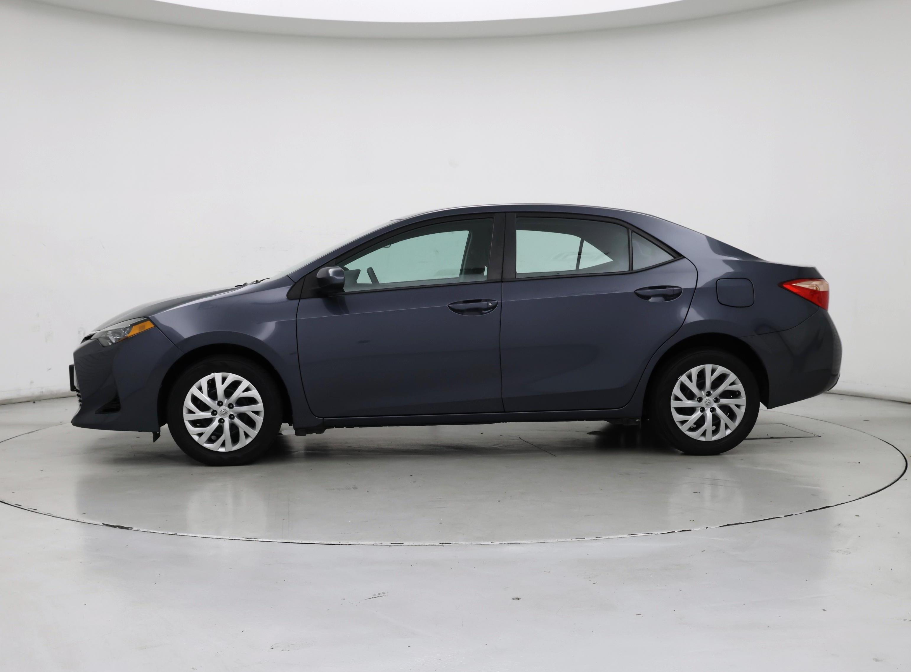 Thumbnail: 2019 Toyota Corolla - 3