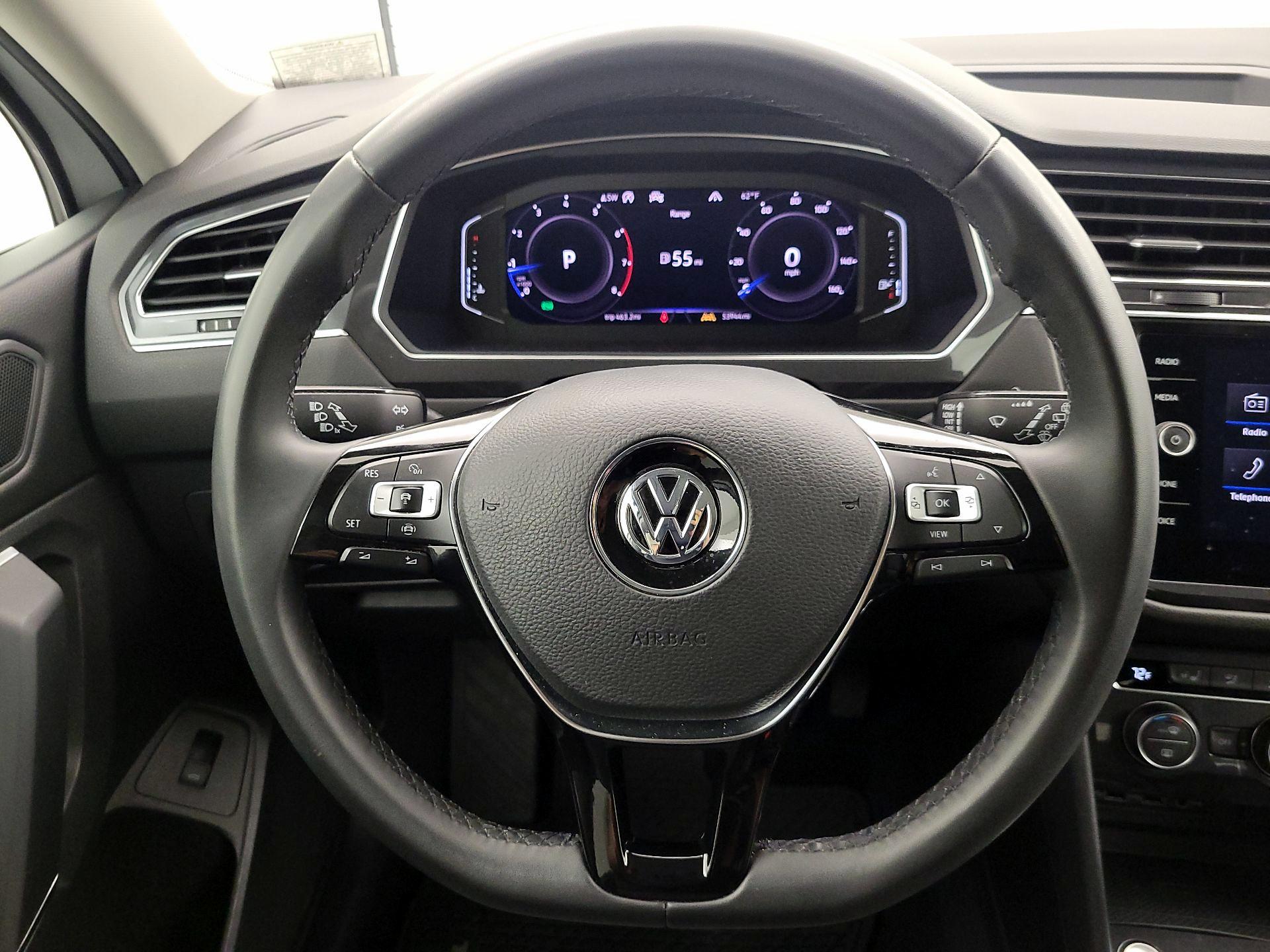 Thumbnail: 2020 Volkswagen Tiguan - 10