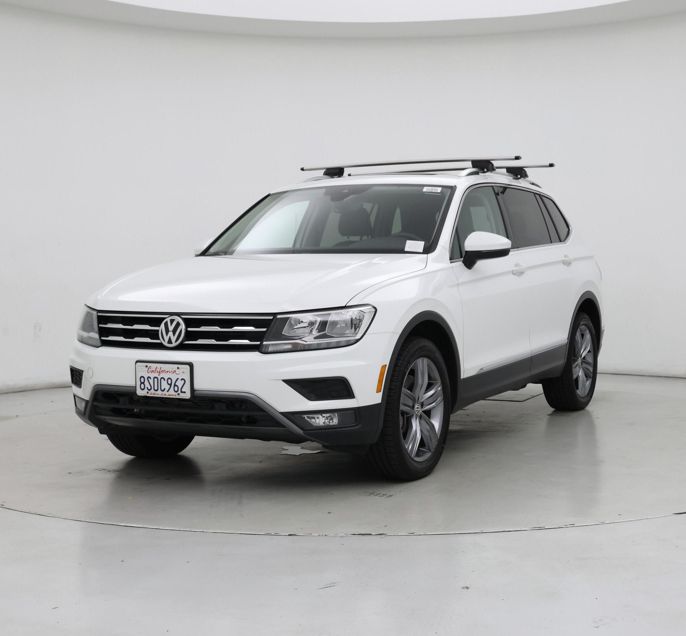 Thumbnail: 2020 Volkswagen Tiguan - 4