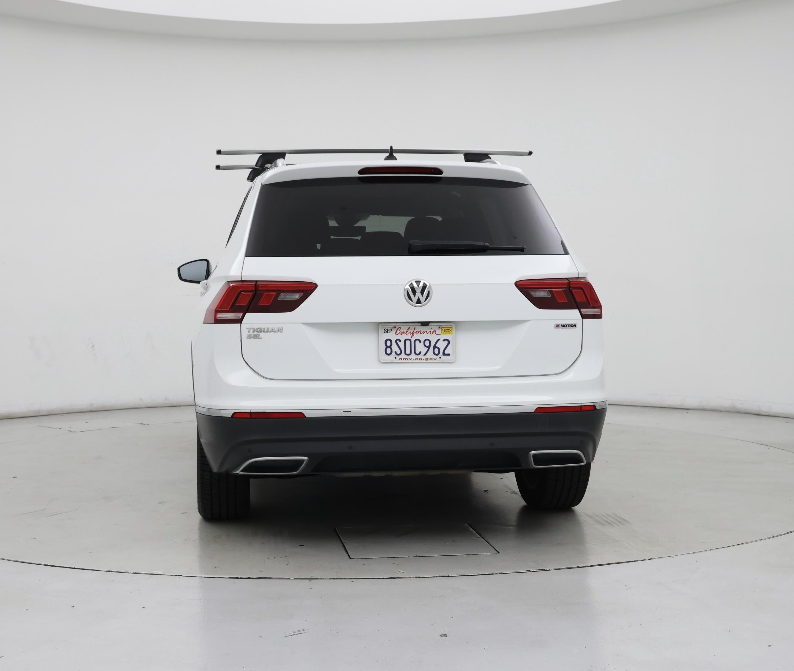 Thumbnail: 2020 Volkswagen Tiguan - 6