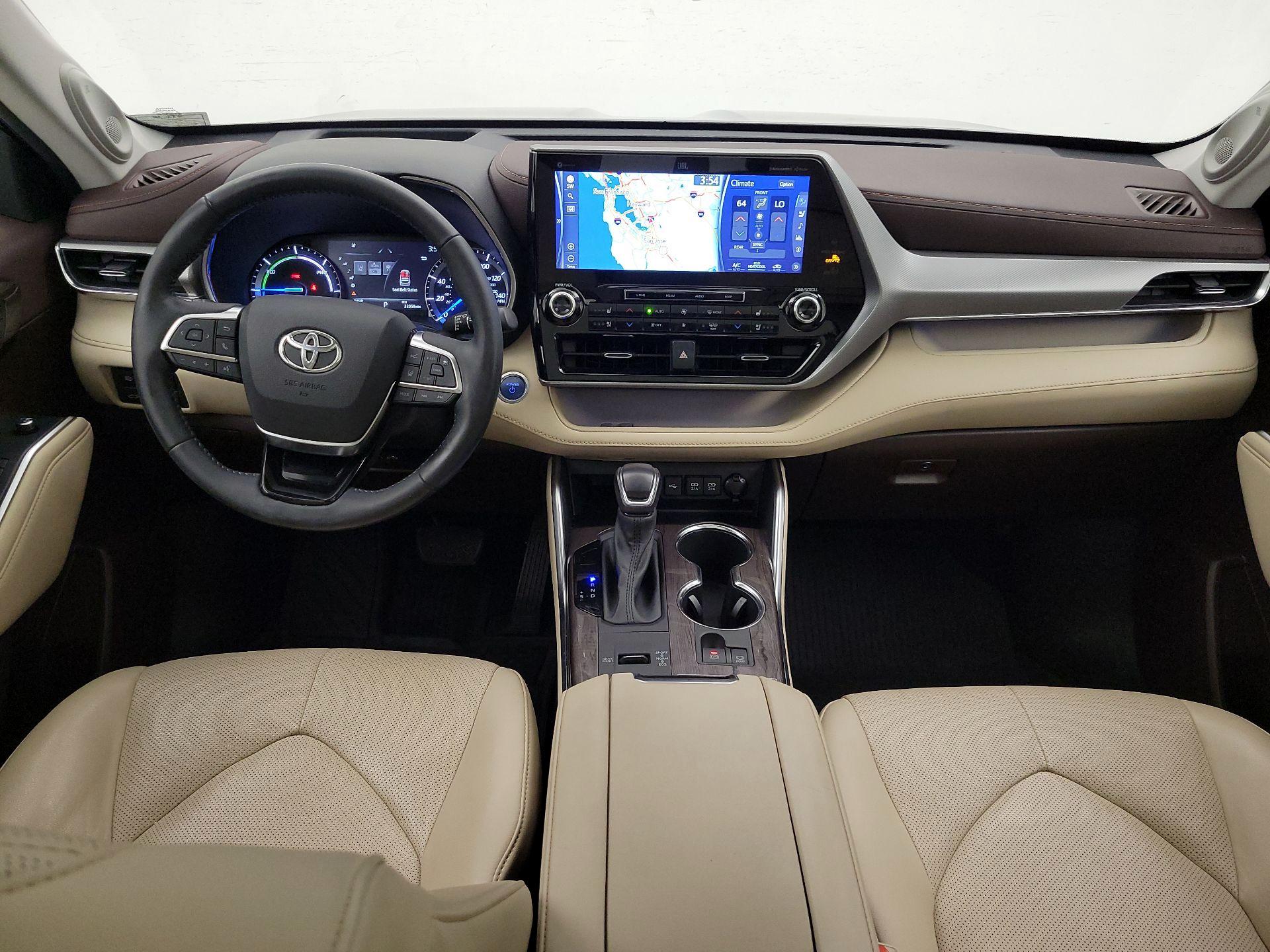 Thumbnail: 2021 Toyota Highlander - 9