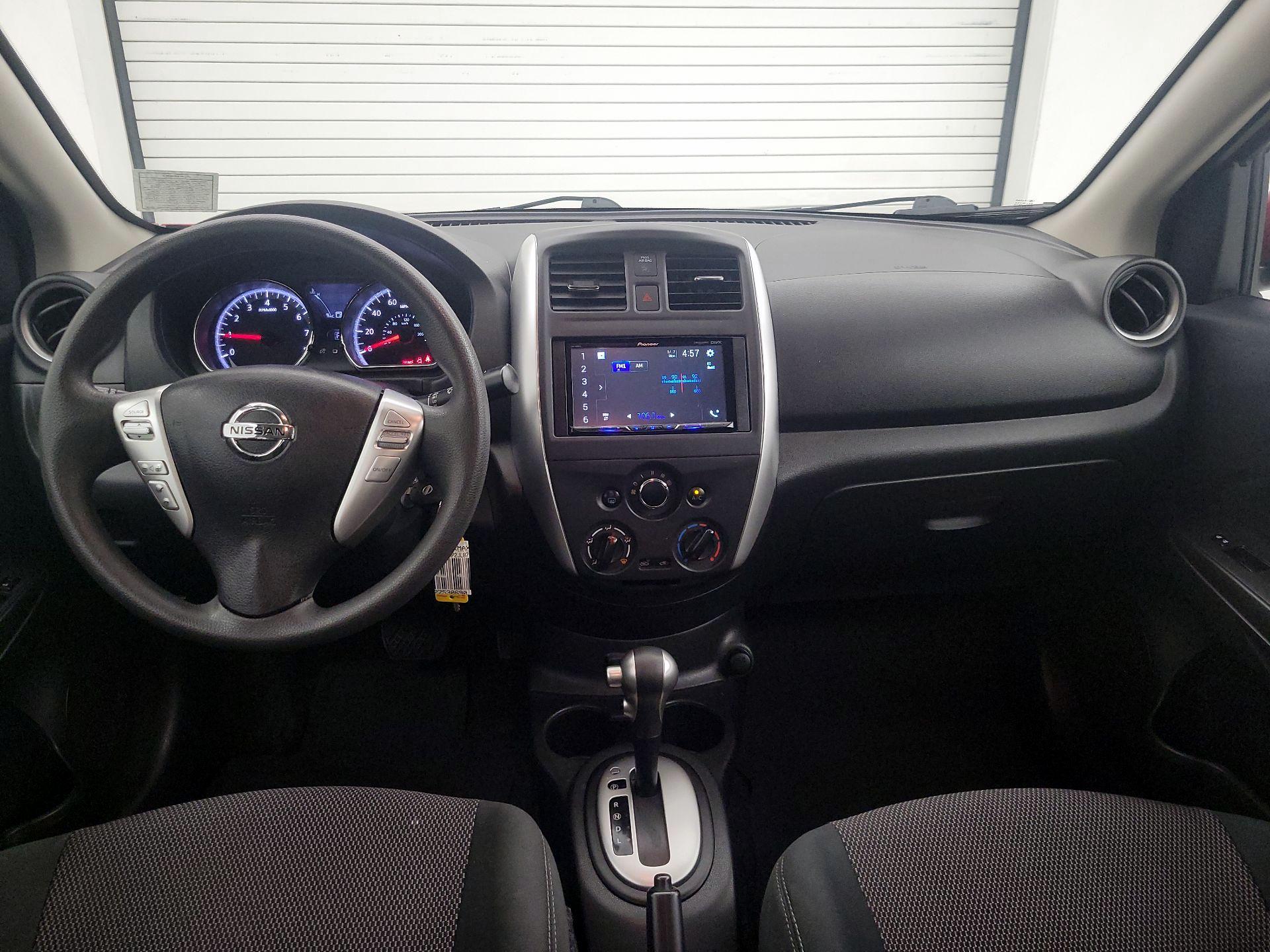 Thumbnail: 2018 Nissan Versa - 9