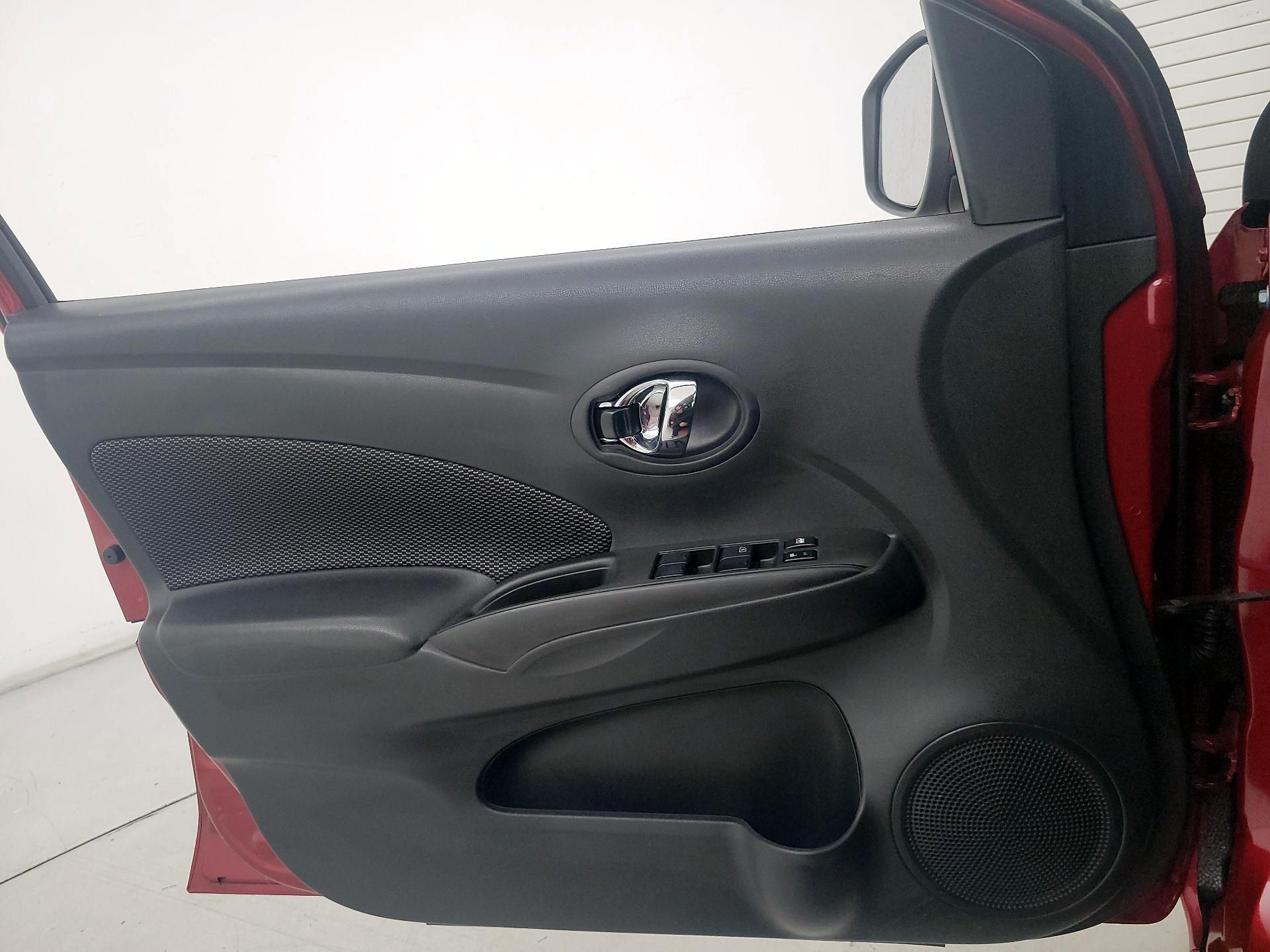 Thumbnail: 2018 Nissan Versa - 12