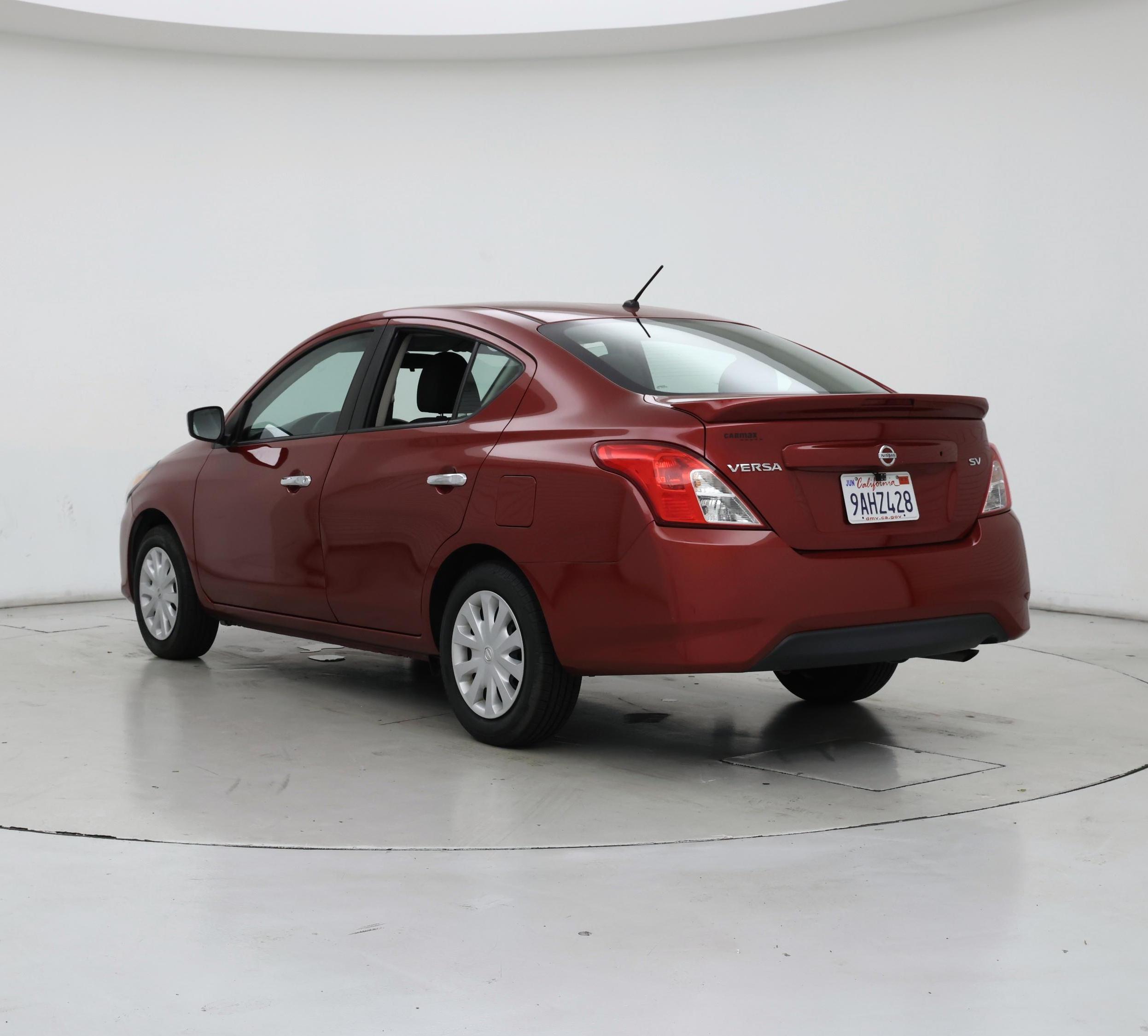 Thumbnail: 2018 Nissan Versa - 2