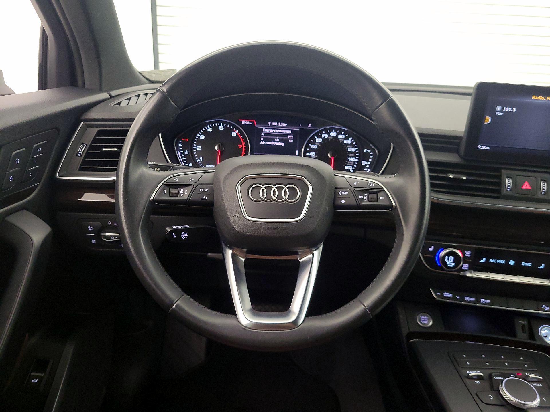 Thumbnail: 2019 Audi Q5 - 10