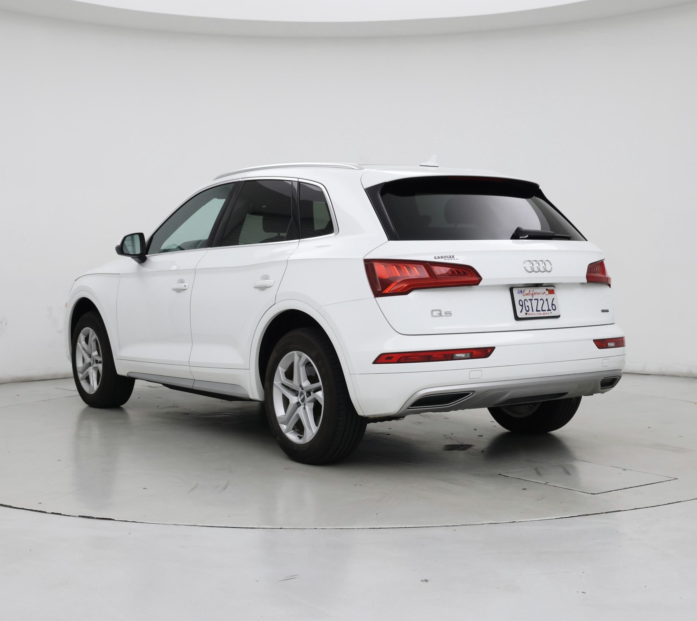 Thumbnail: 2019 Audi Q5 - 2
