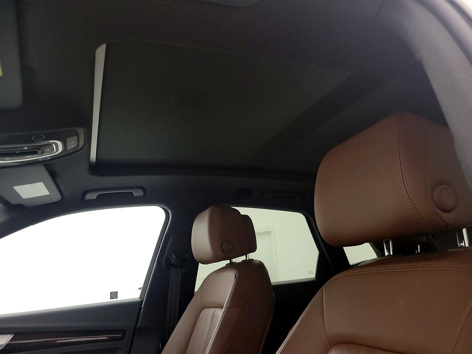 Thumbnail: 2019 Audi Q5 - 19