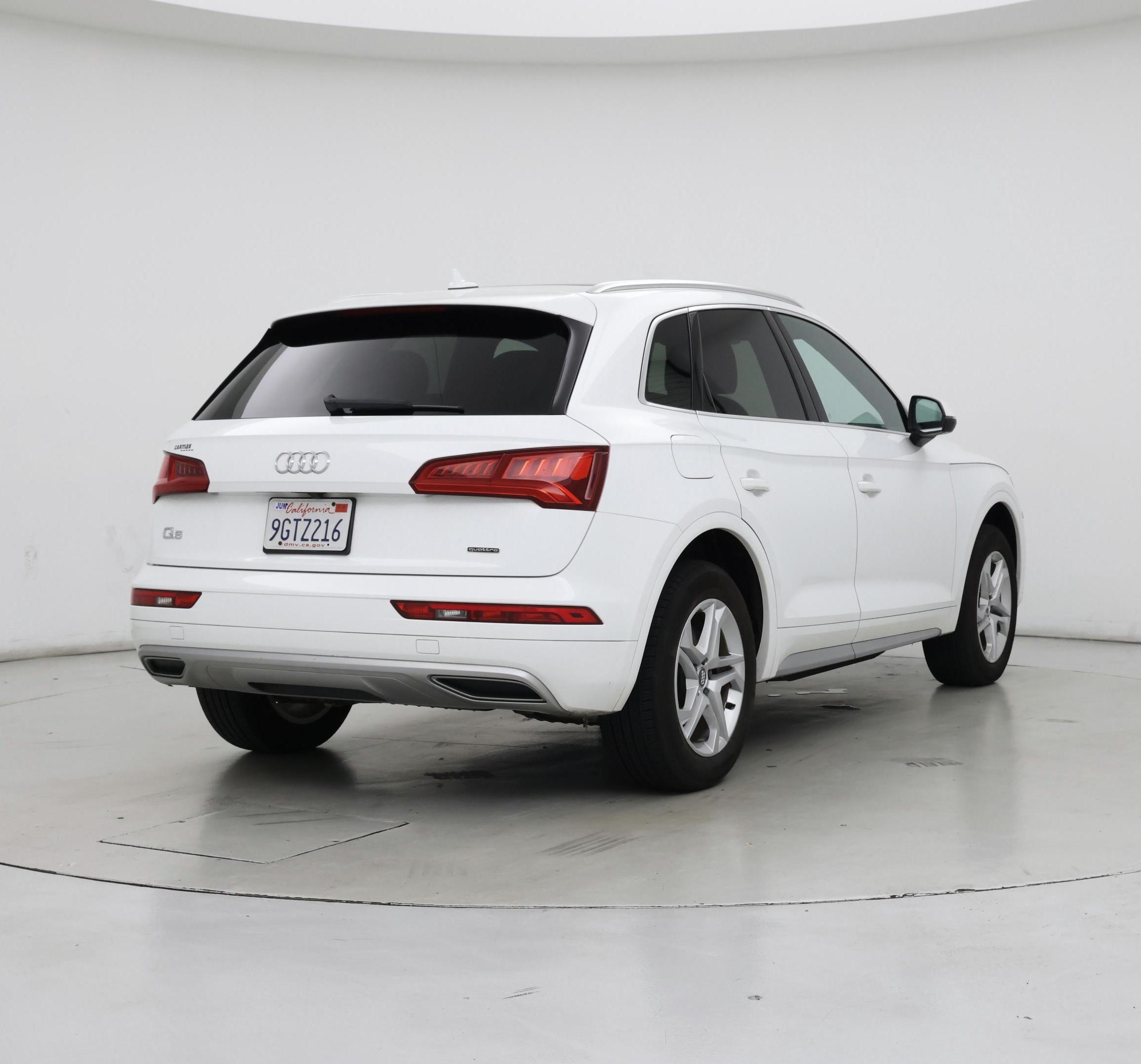Thumbnail: 2019 Audi Q5 - 8