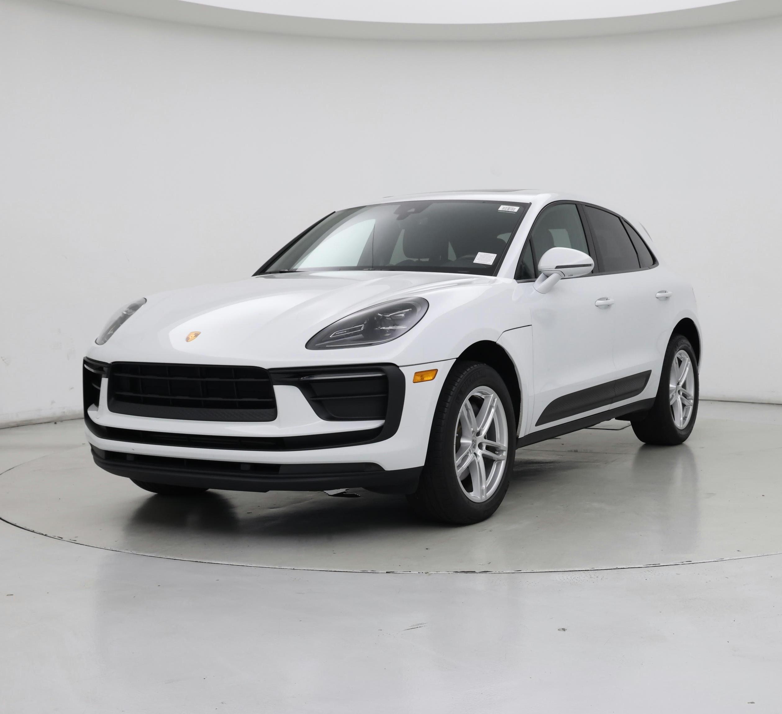 Thumbnail: 2022 Porsche Macan - 4