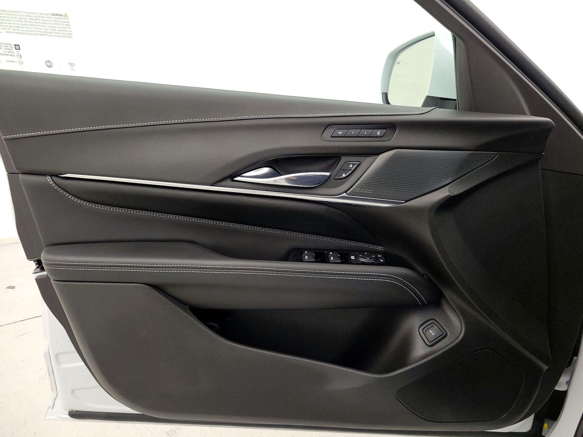 Thumbnail: 2022 Cadillac CT4 - 12