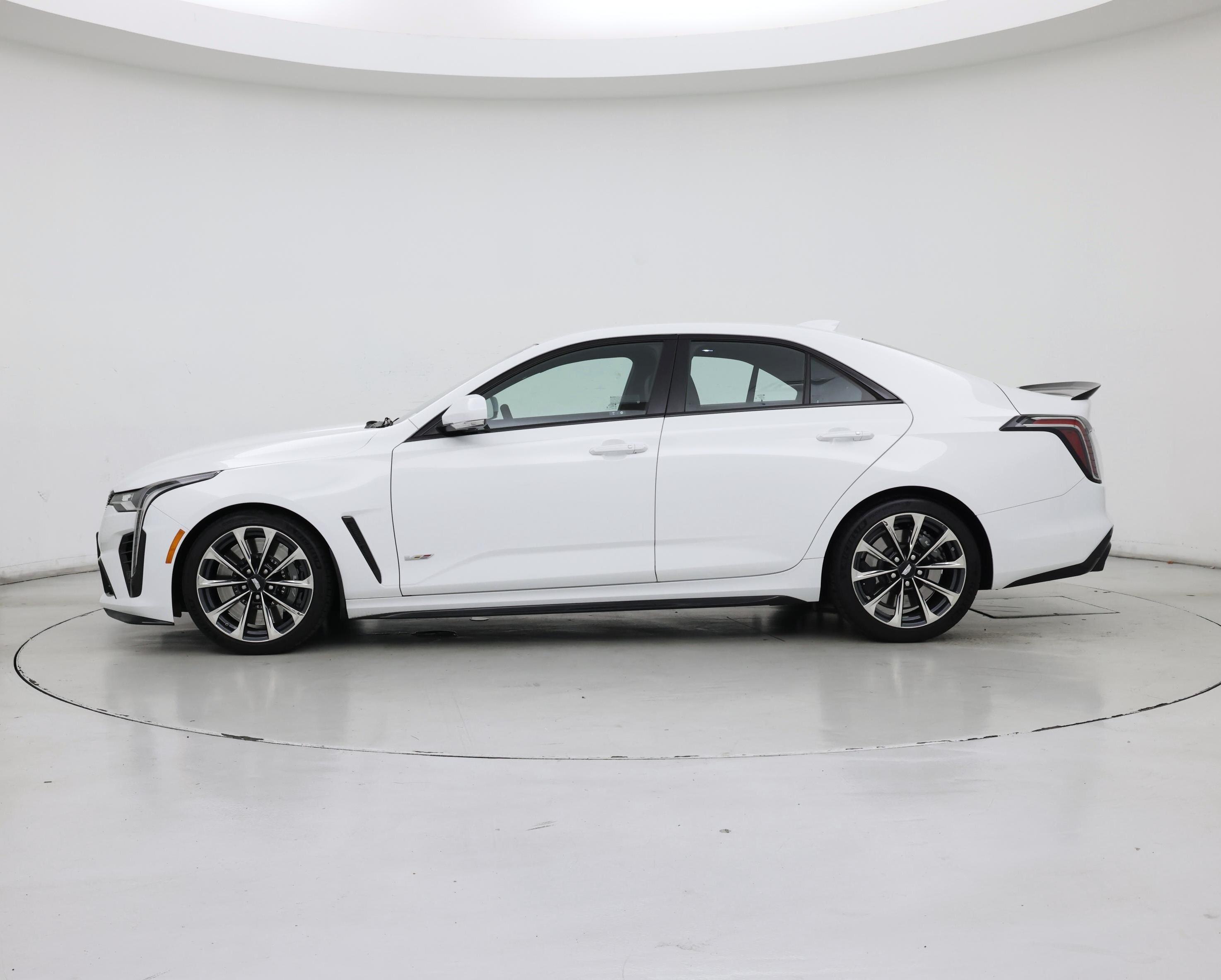 Thumbnail: 2022 Cadillac CT4 - 3