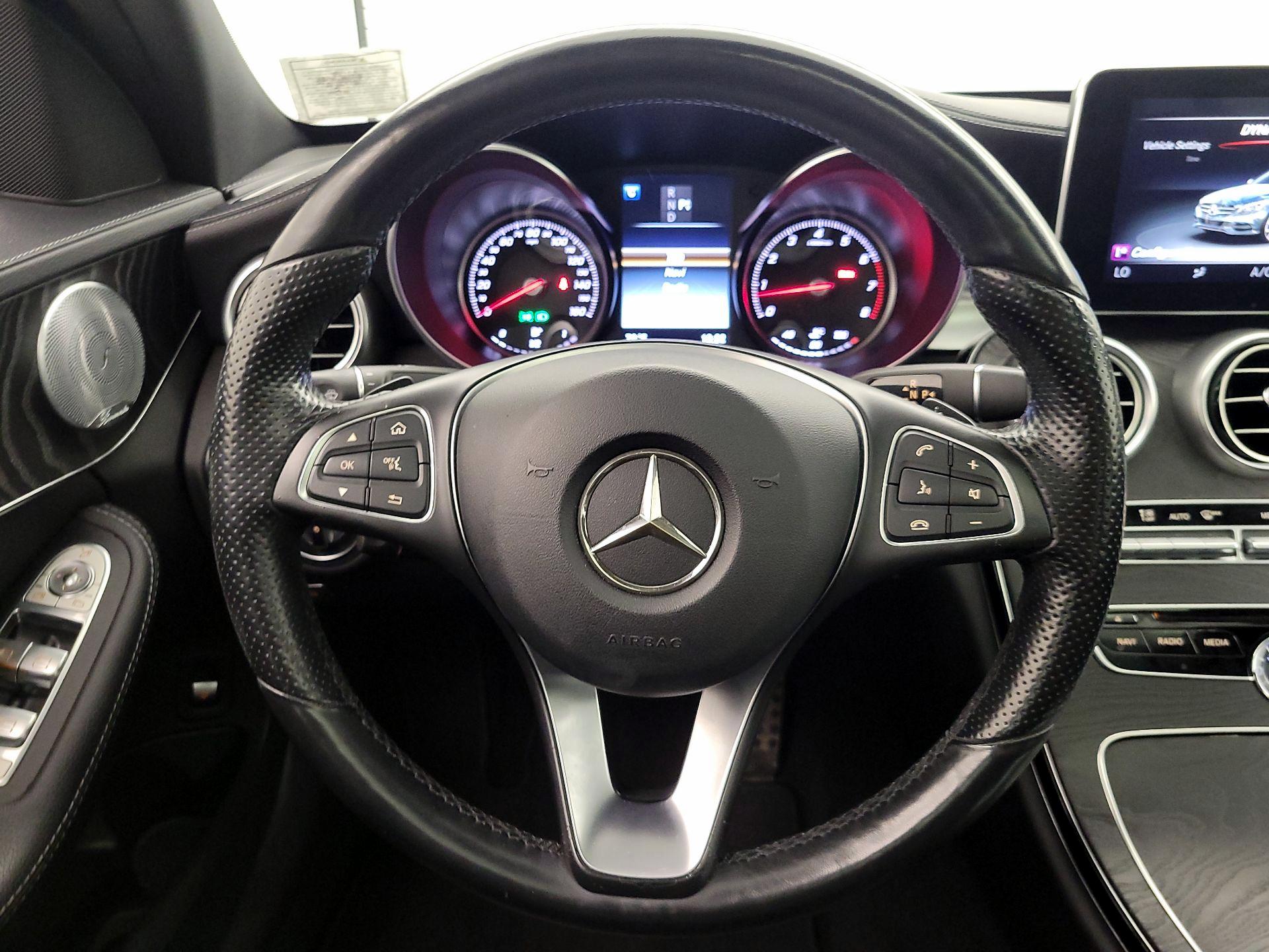 Thumbnail: 2016 Mercedes-Benz C-Class - 10