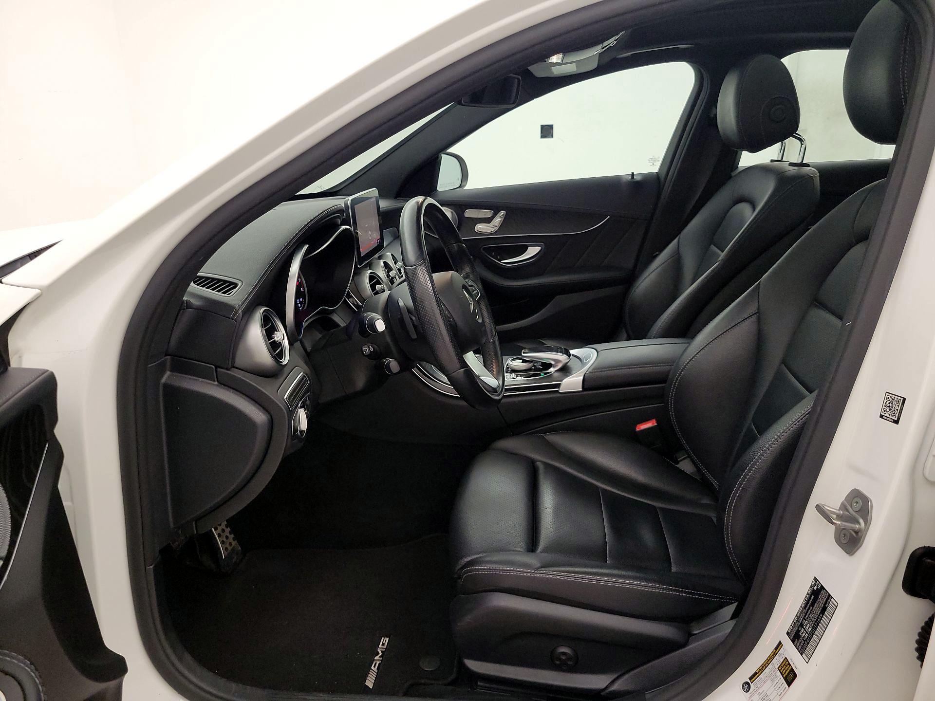 Thumbnail: 2016 Mercedes-Benz C-Class - 11