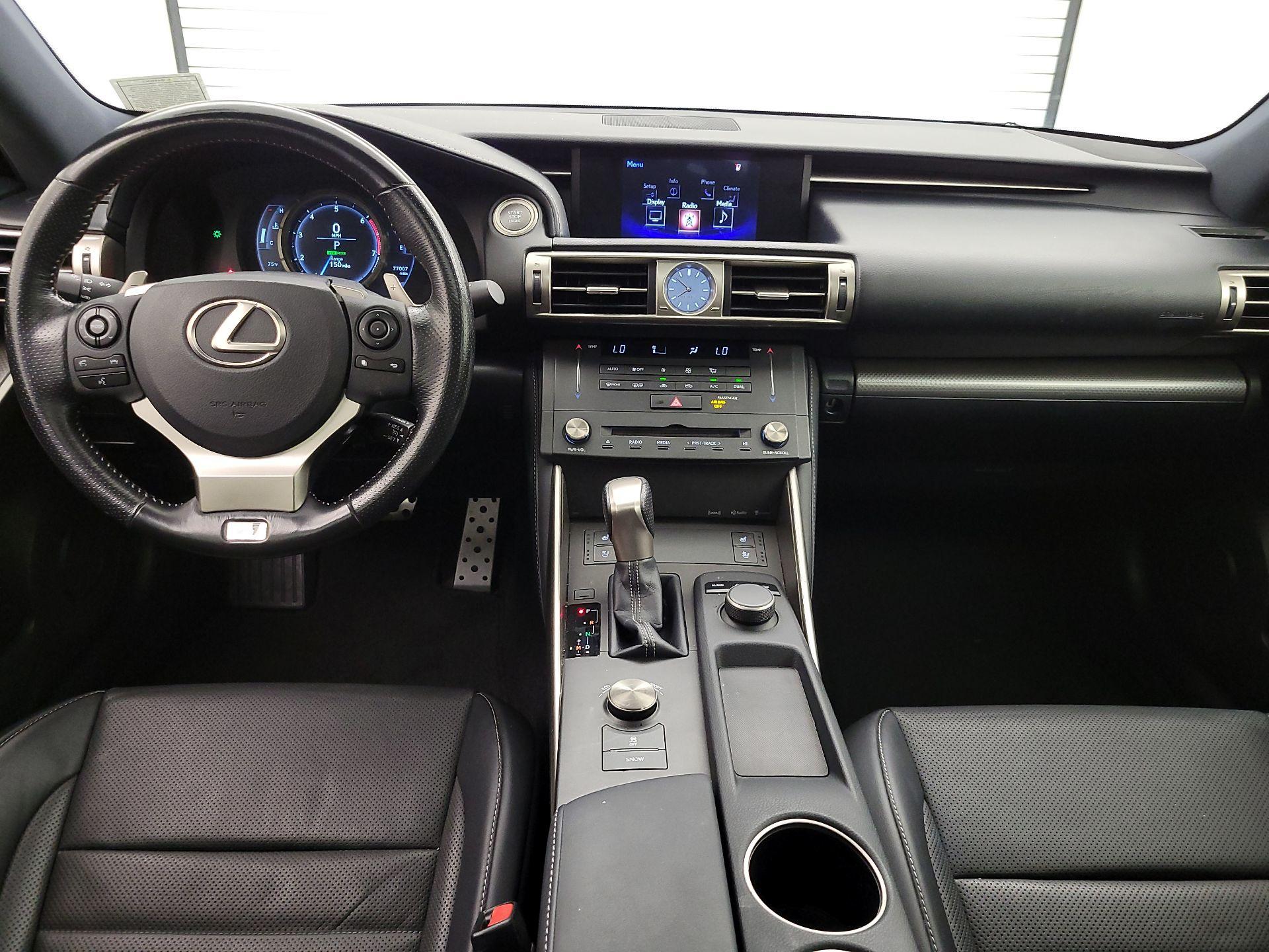Thumbnail: 2016 Lexus IS - 9