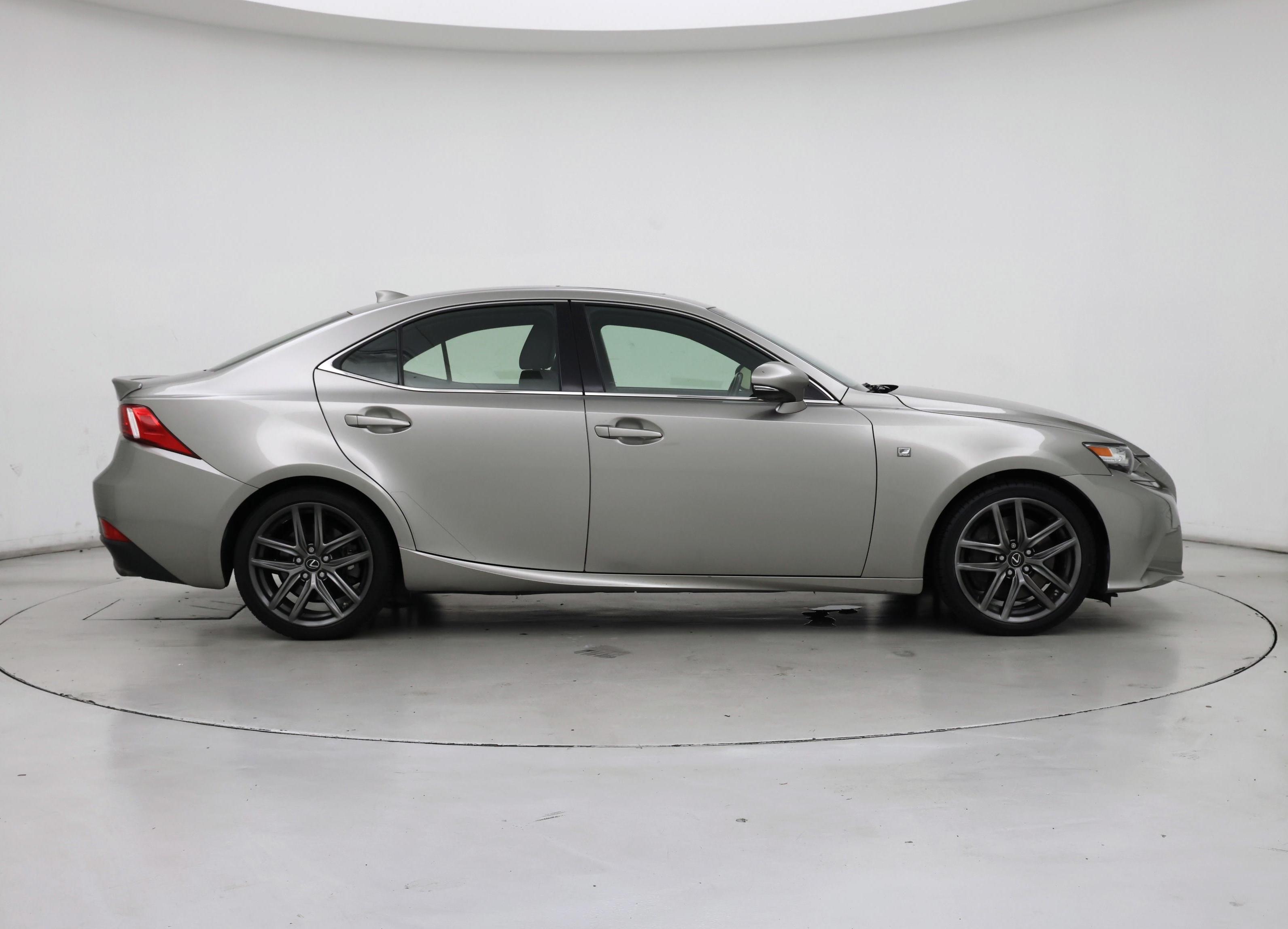 Thumbnail: 2016 Lexus IS - 7