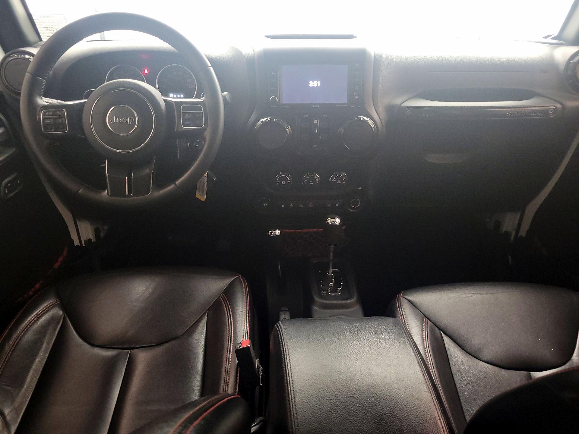 Thumbnail: 2017 Jeep Wrangler - 9