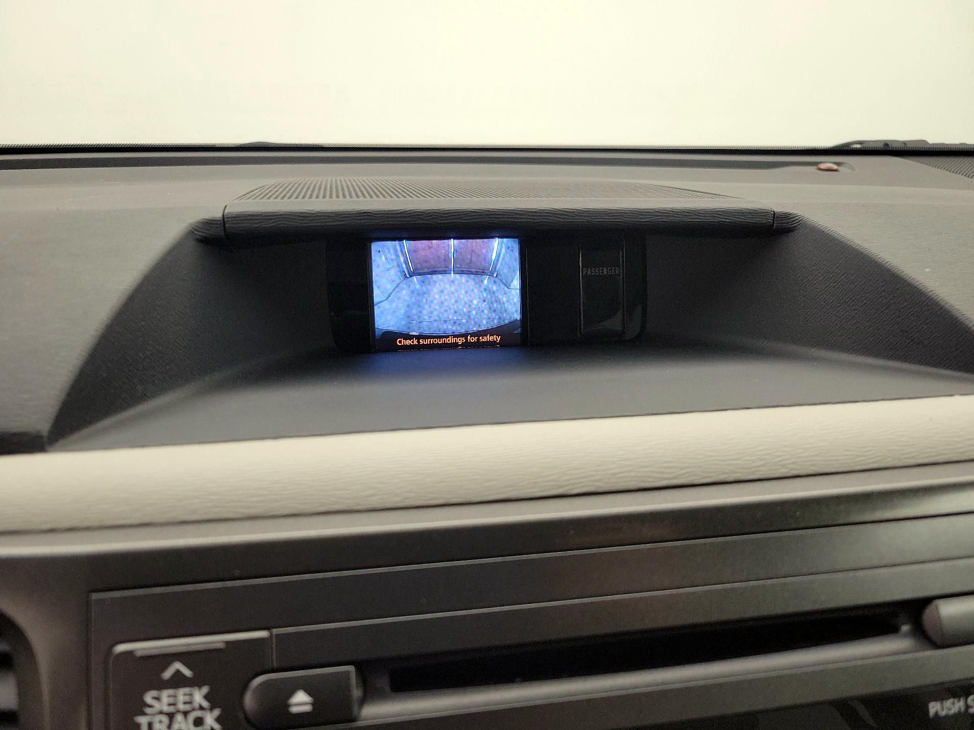 Thumbnail: 2013 Toyota Sienna - 14