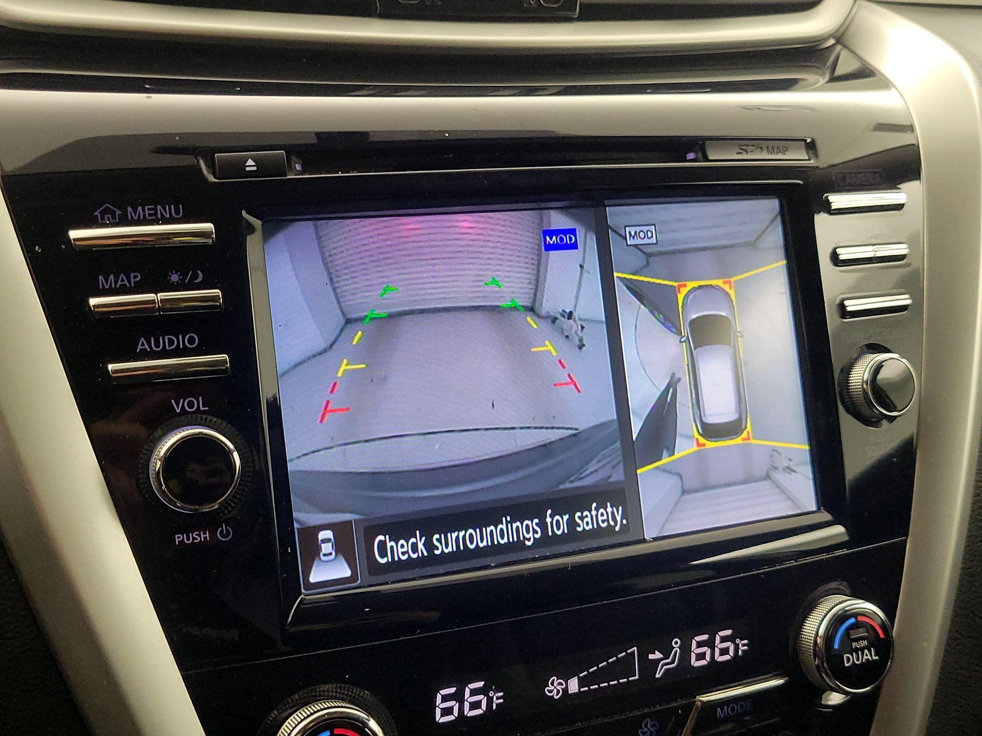 Thumbnail: 2015 Nissan Murano - 15